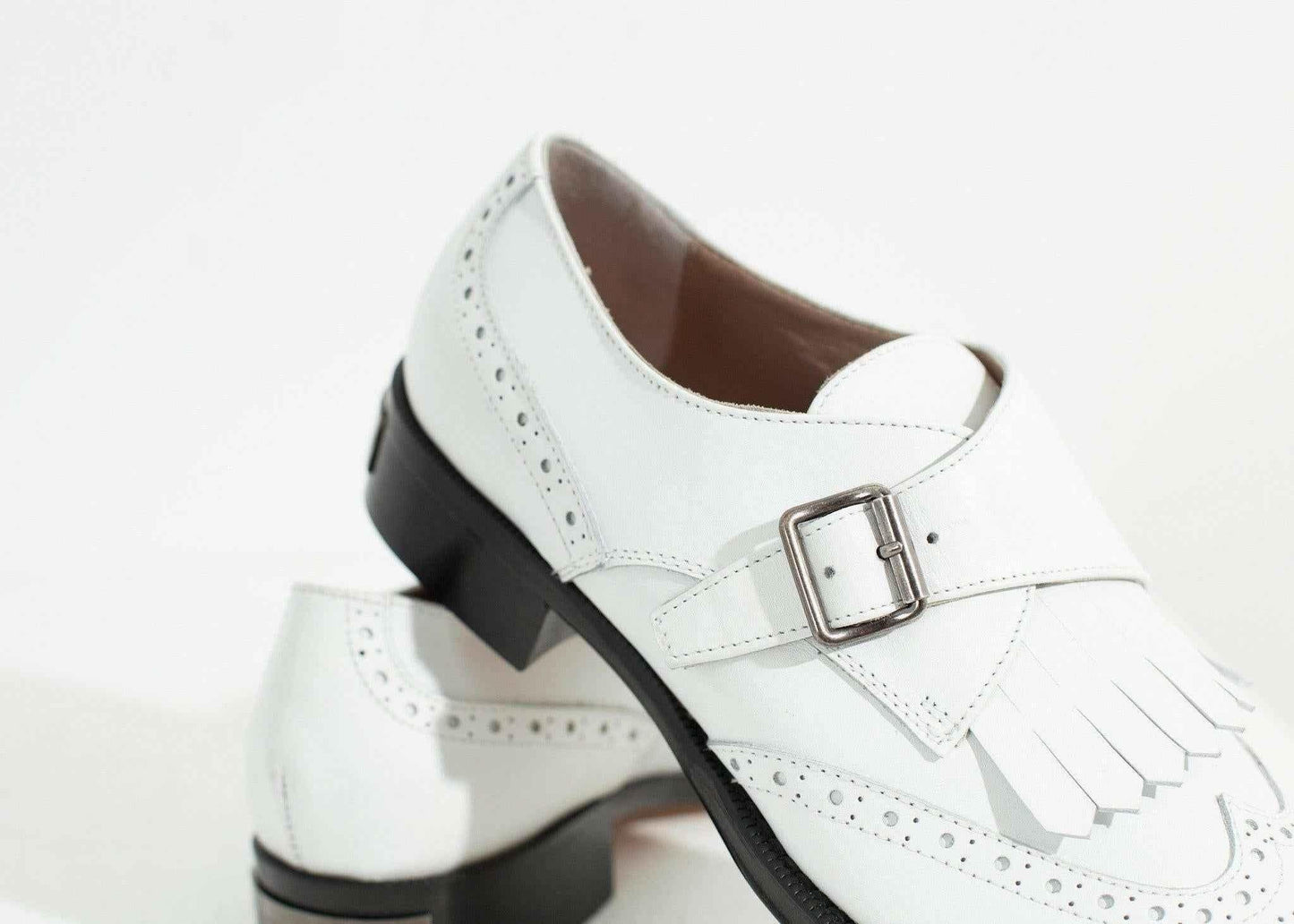 Golf Shoe in White.