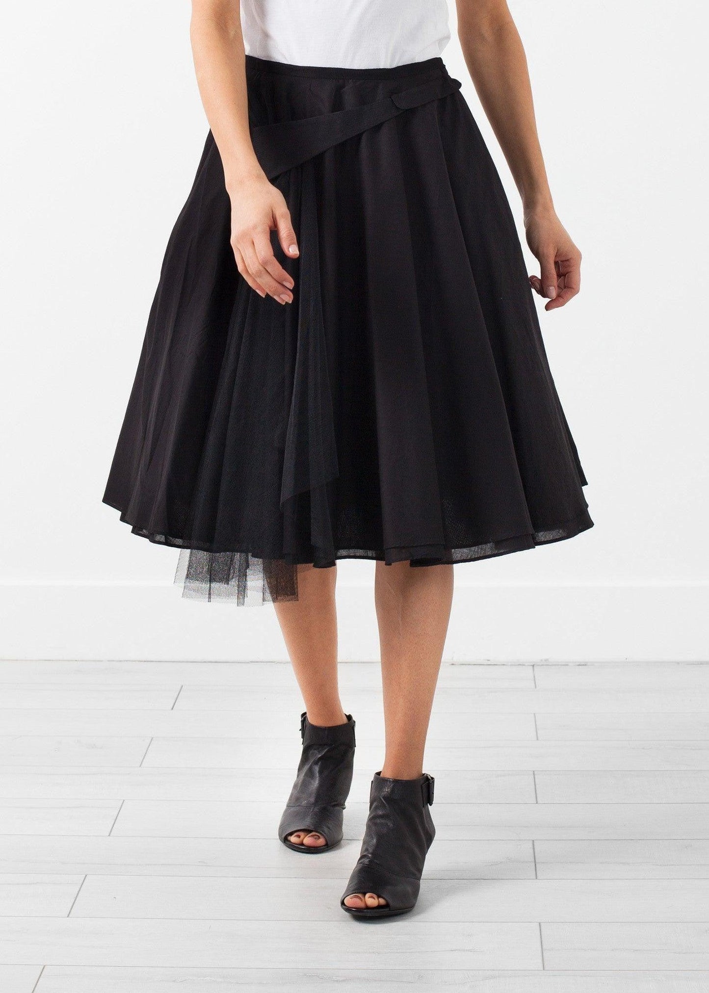 Releve Skirt.