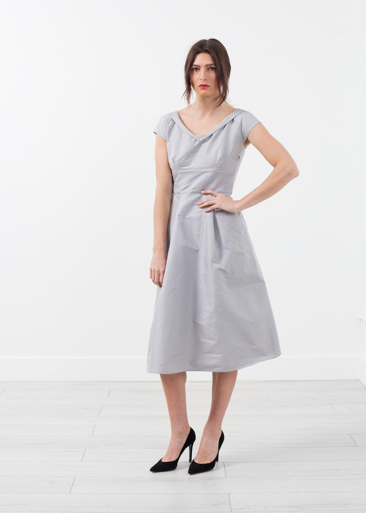 Robe Dress.