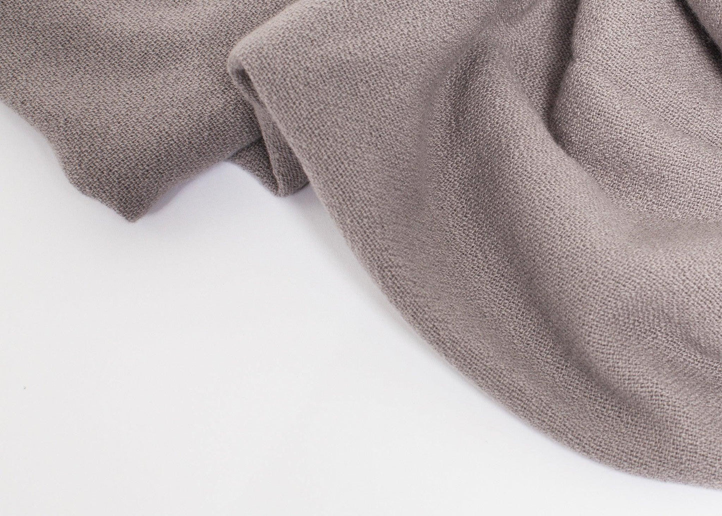 Simple Scarf in Grey.