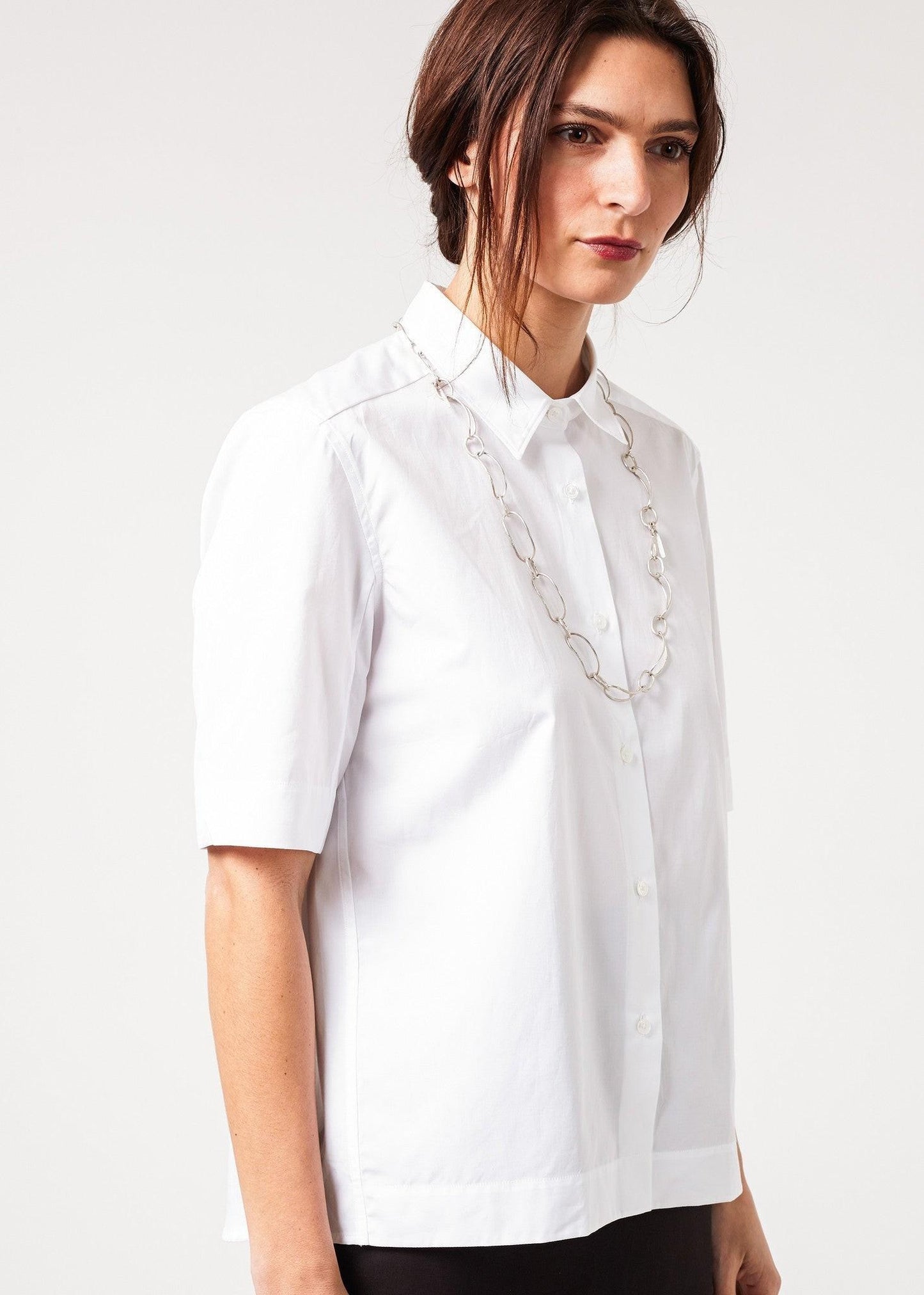 Lara Shirt in White.
