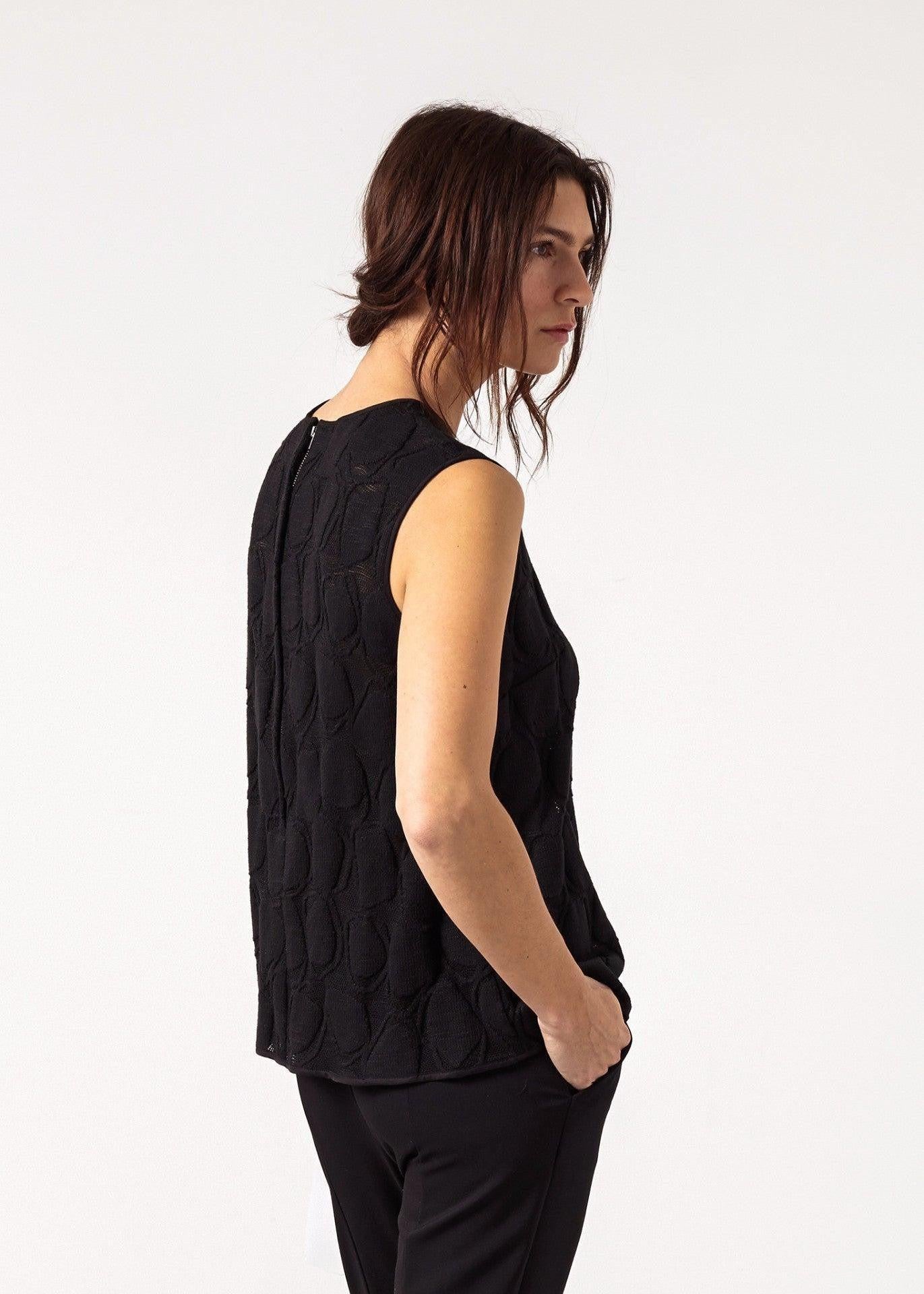 Zip Back Circle Blouse in Black.