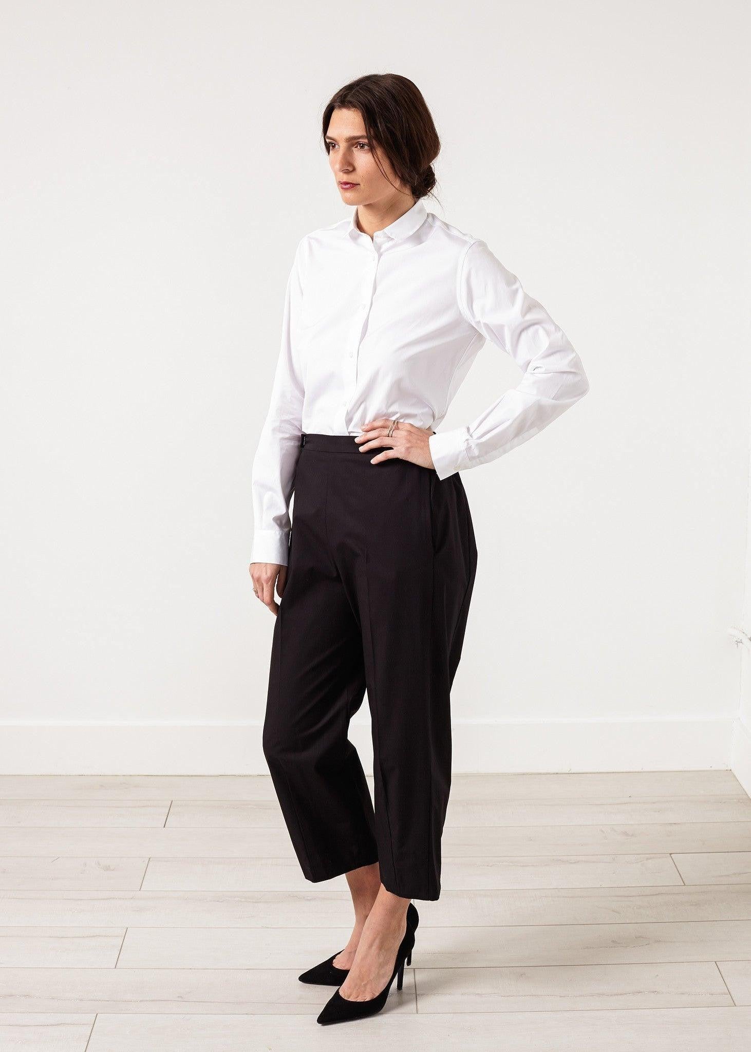 Wide Cropped Trouser in Black.