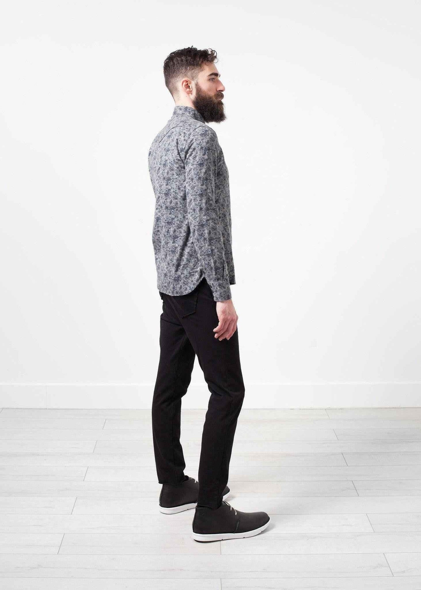 Western Arkansas Button-Up in Grey Floral.