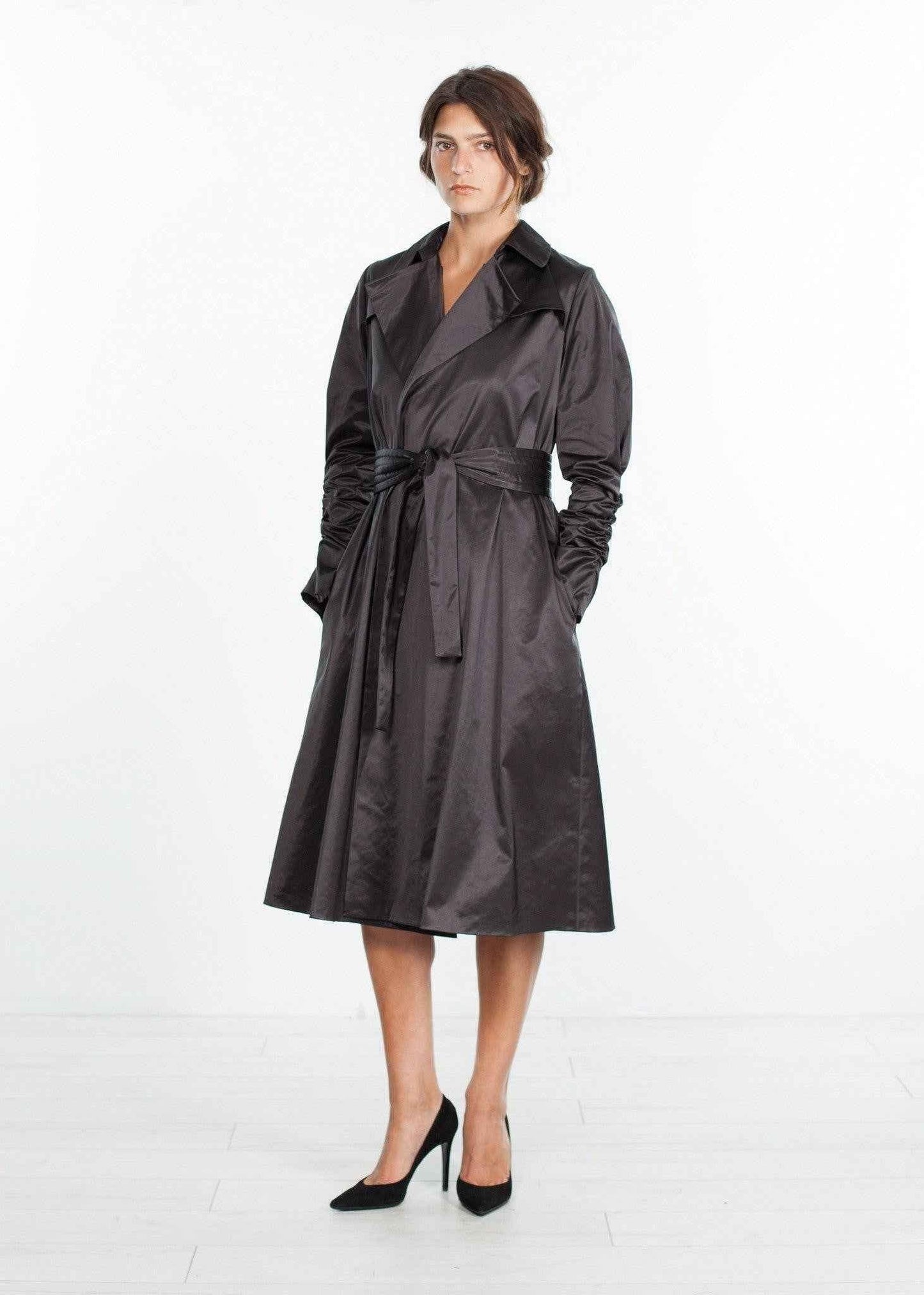 Trench Coat in Black.