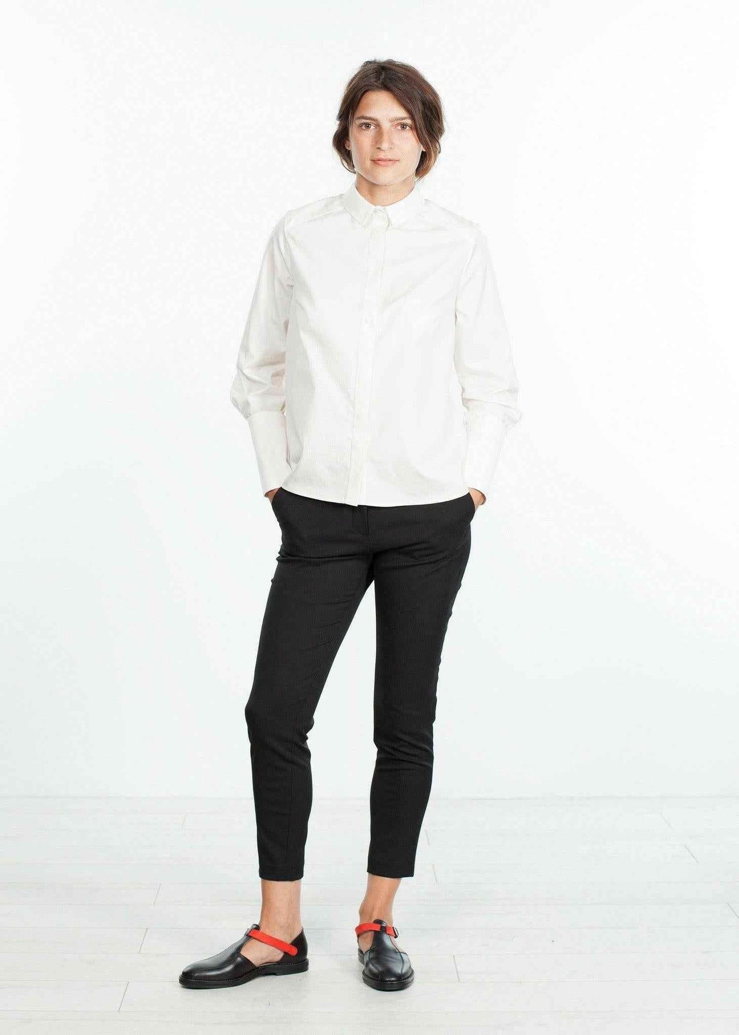 Trim Collar Poplin Blouse in Off White.