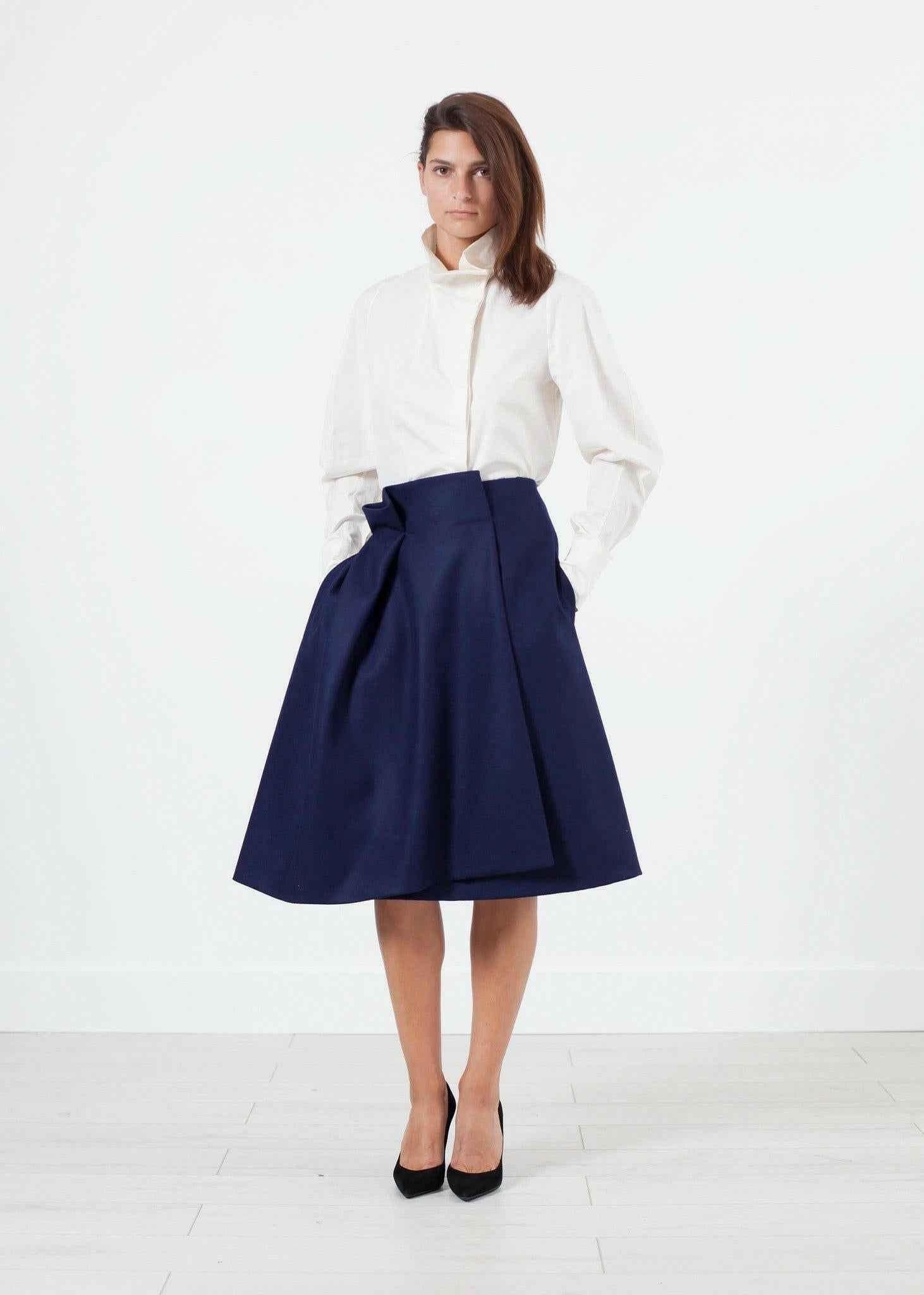 Full Collar Poplin Blouse in Off White.