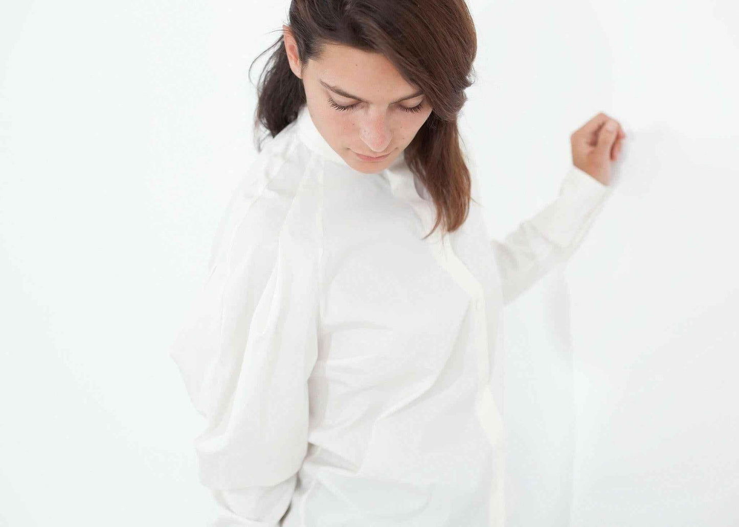 Trim Collar Poplin Blouse in Off White.