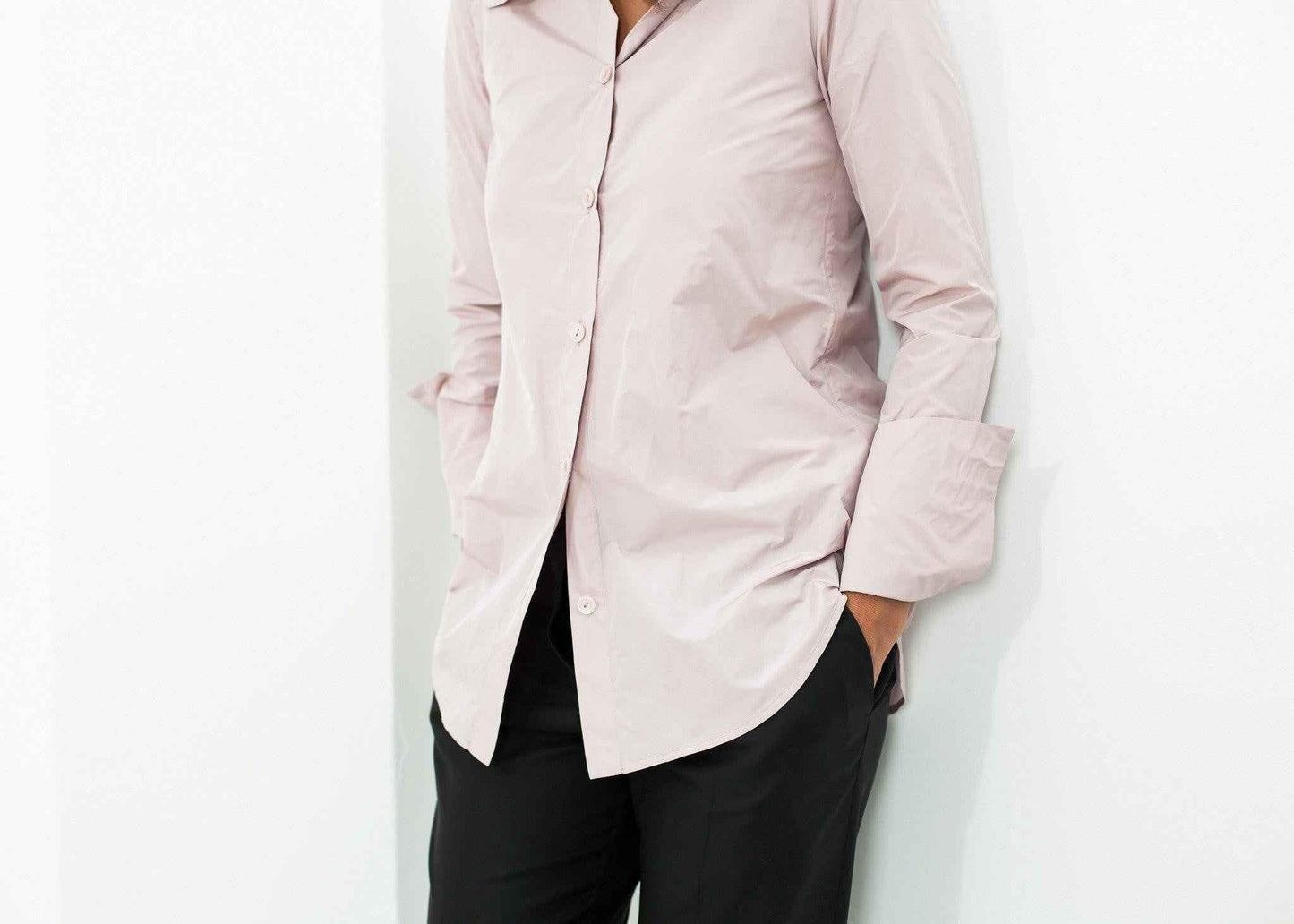 Pointed Collar Blouse in Rose.