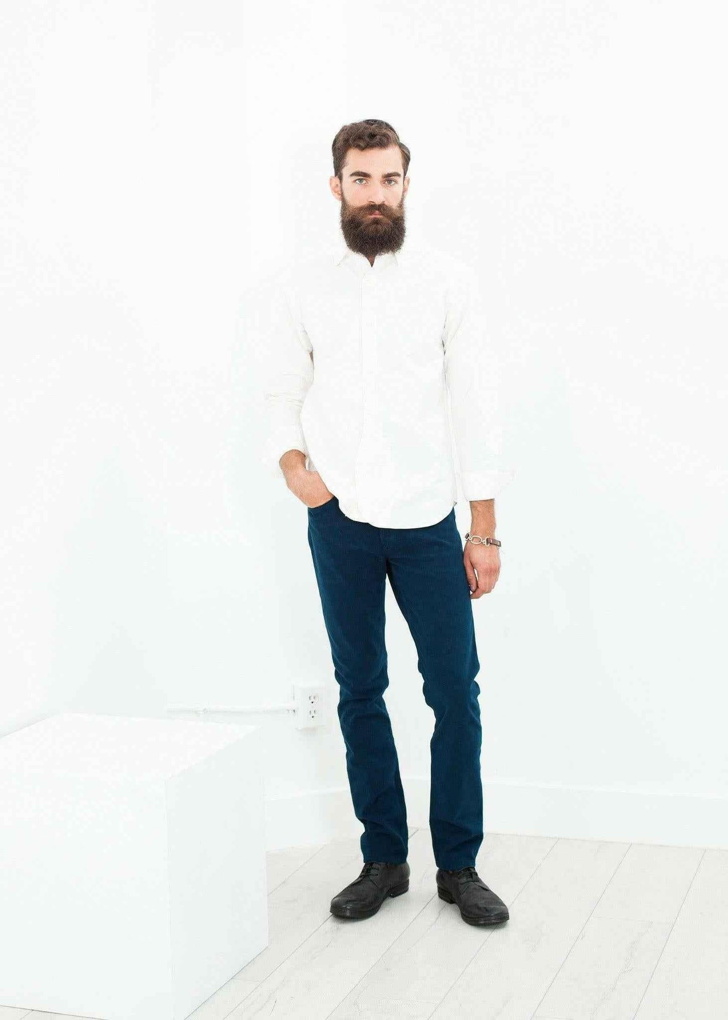 Alex Twill Pant in Mariner.
