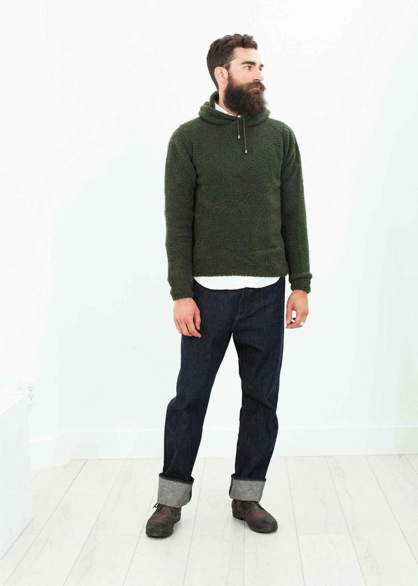 Grizzly Pullover in Greenfinch.