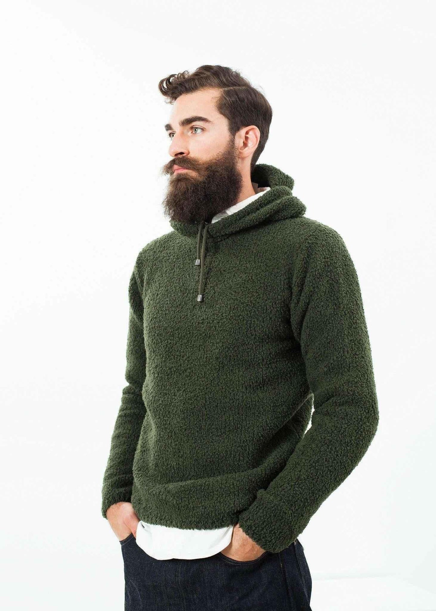 Grizzly Pullover in Greenfinch.