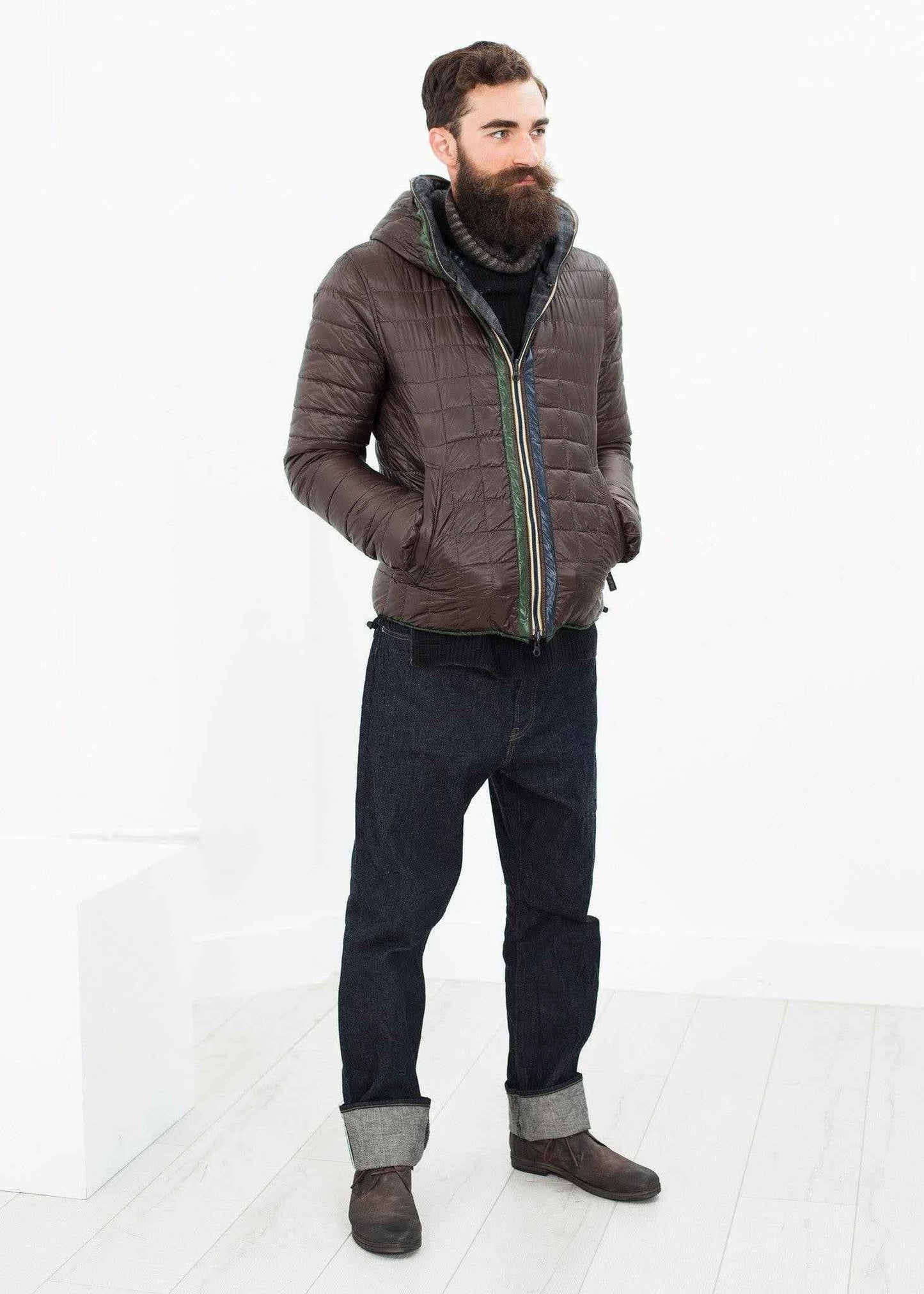 Ilo Coat in Teak.