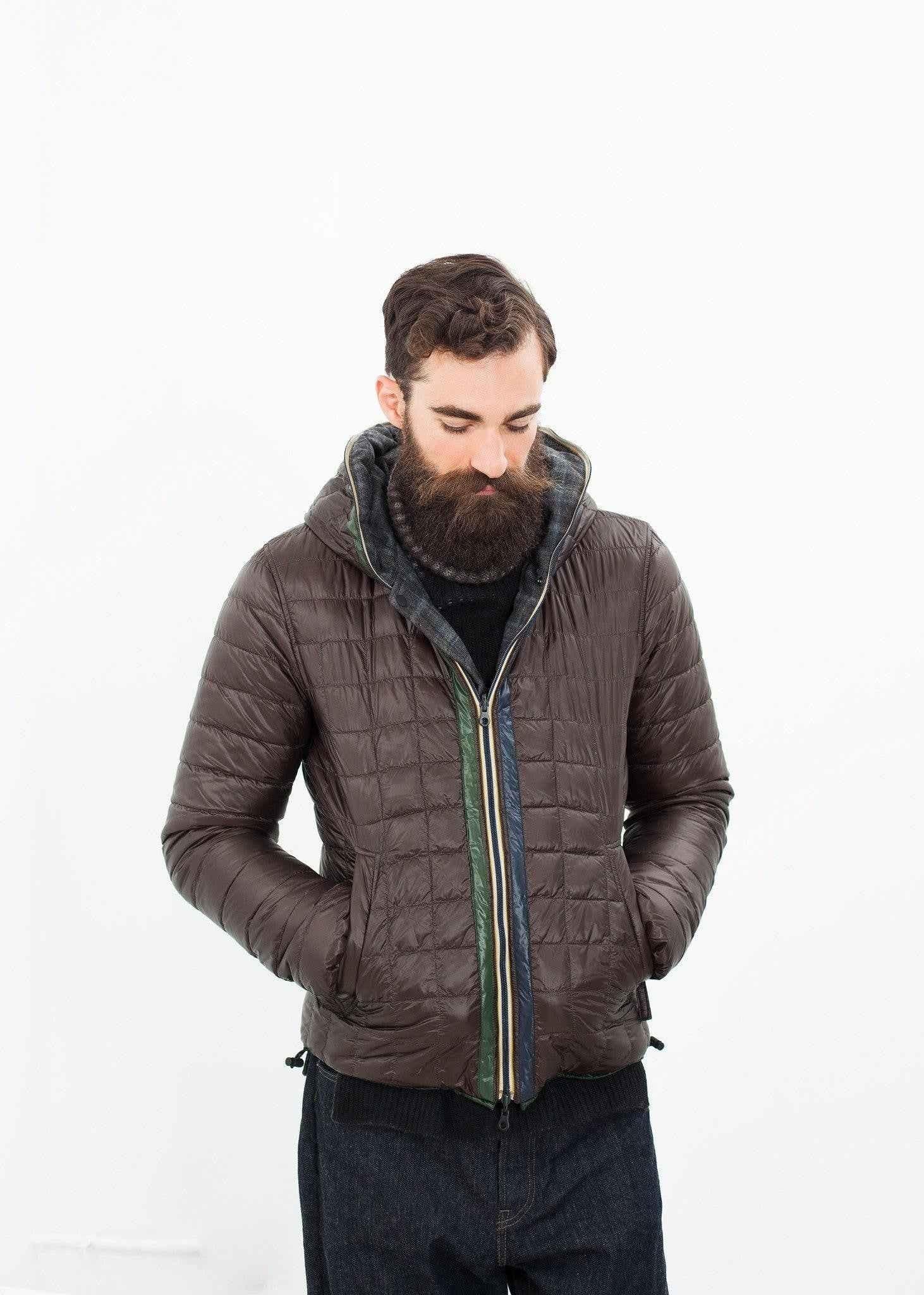 Ilo Coat in Teak.