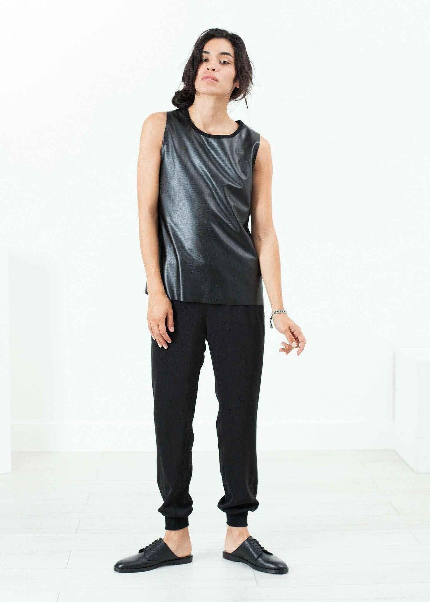 Camiliah Trouser in Black.