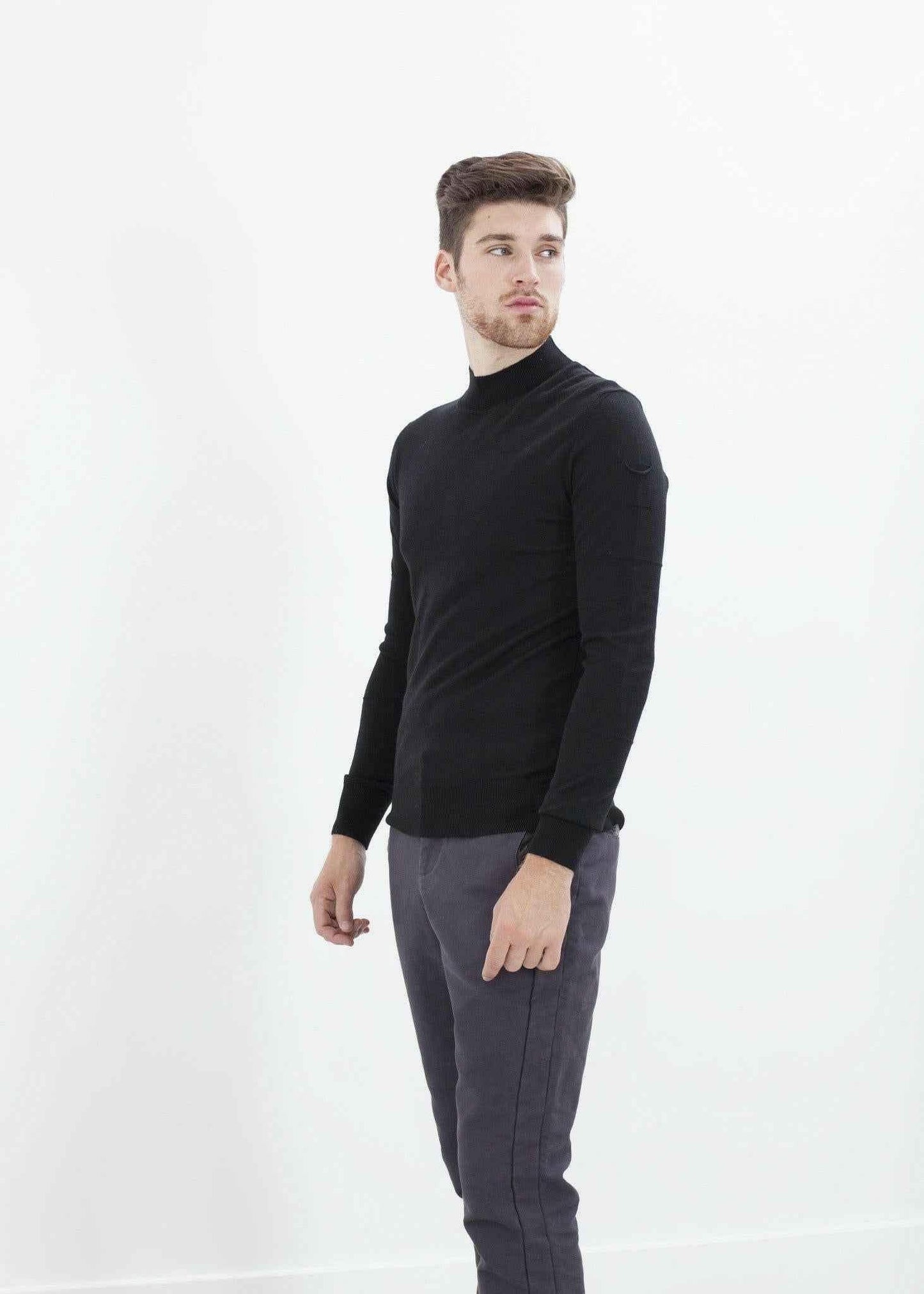 Merino Knit Turtleneck in Black.
