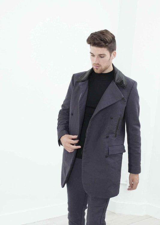 Taban Coat in Phantom.