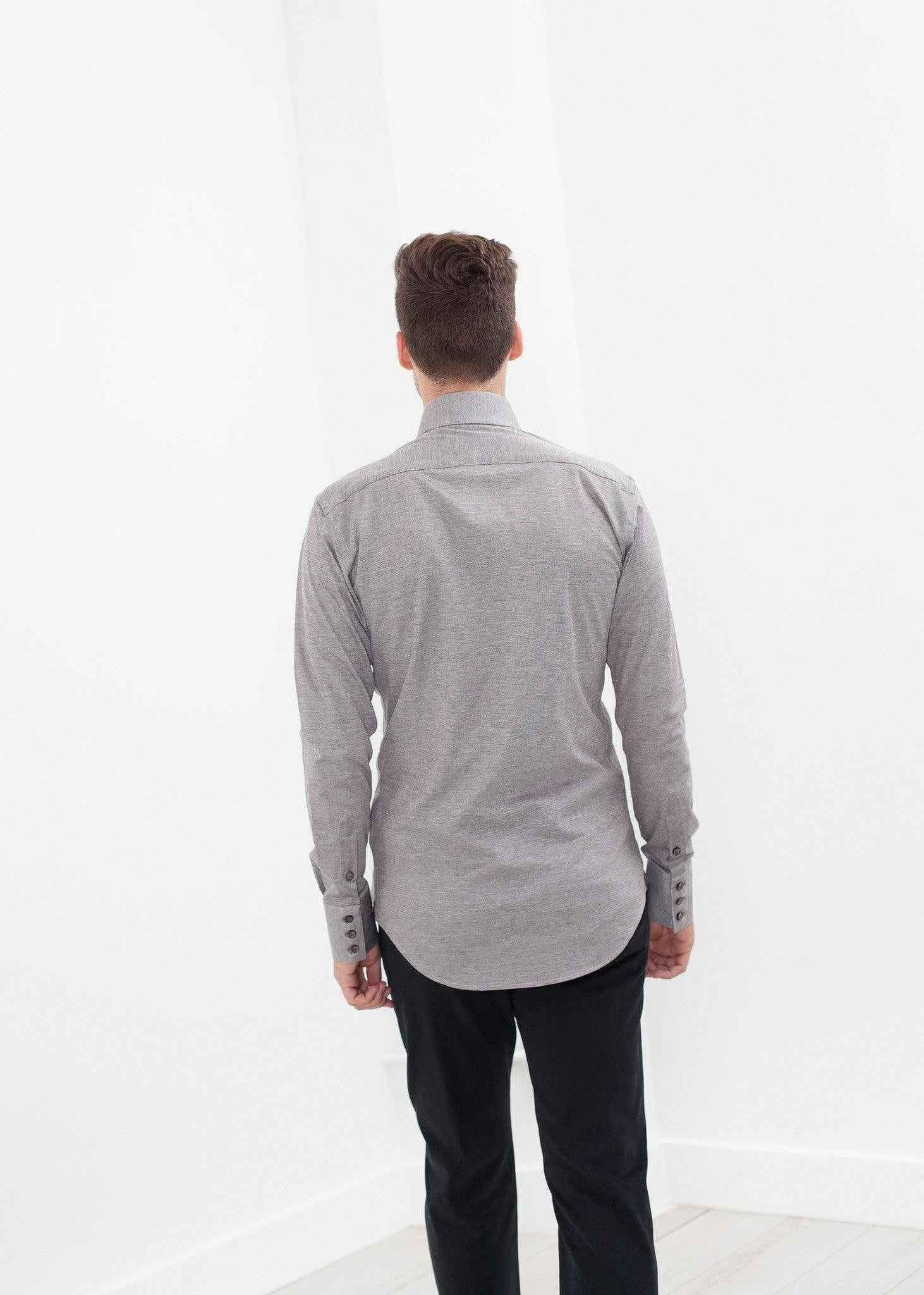 Amand Shirt in Brown.
