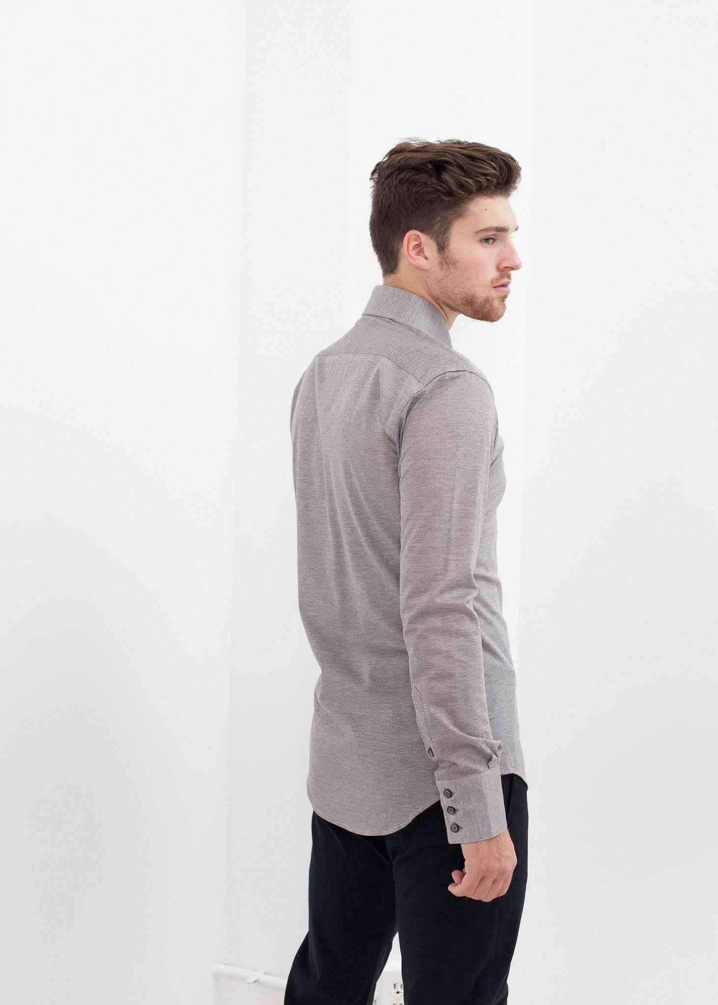 Amand Shirt in Brown.
