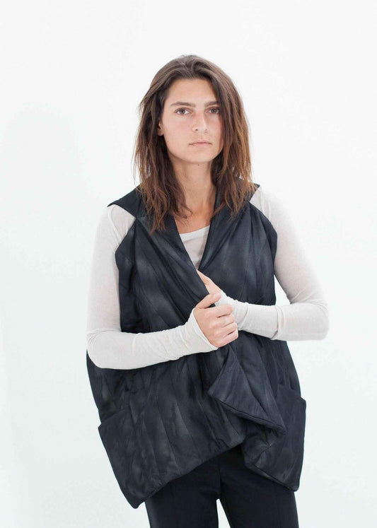 Quilted Mesh Waistcoat in Black/White.