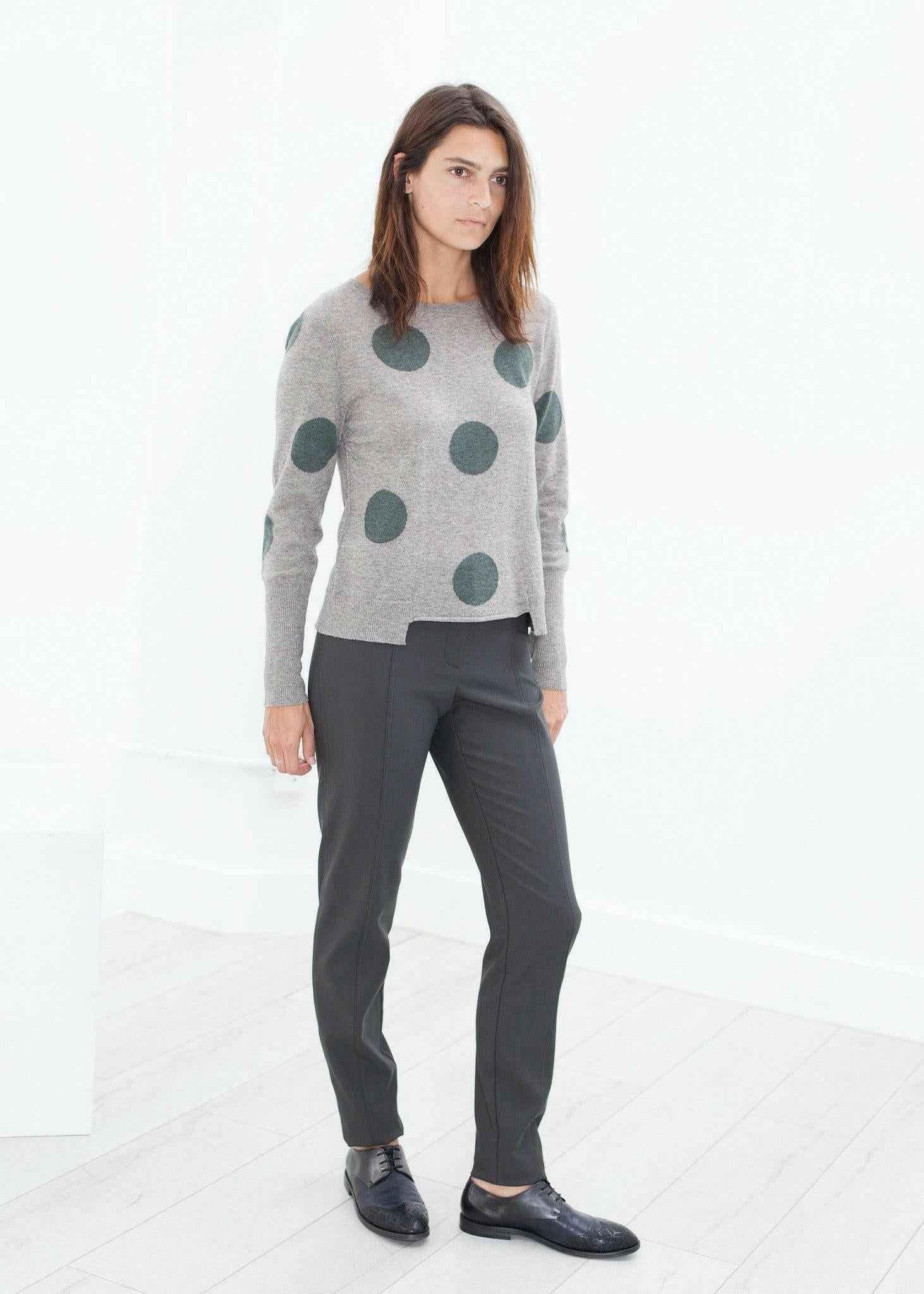 Mirco Pant in Stone.