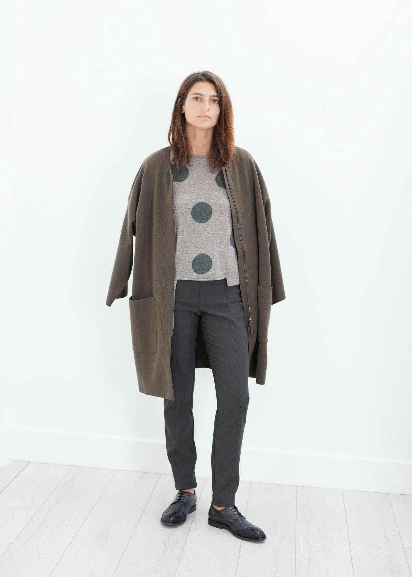 Mirco Pant in Stone.