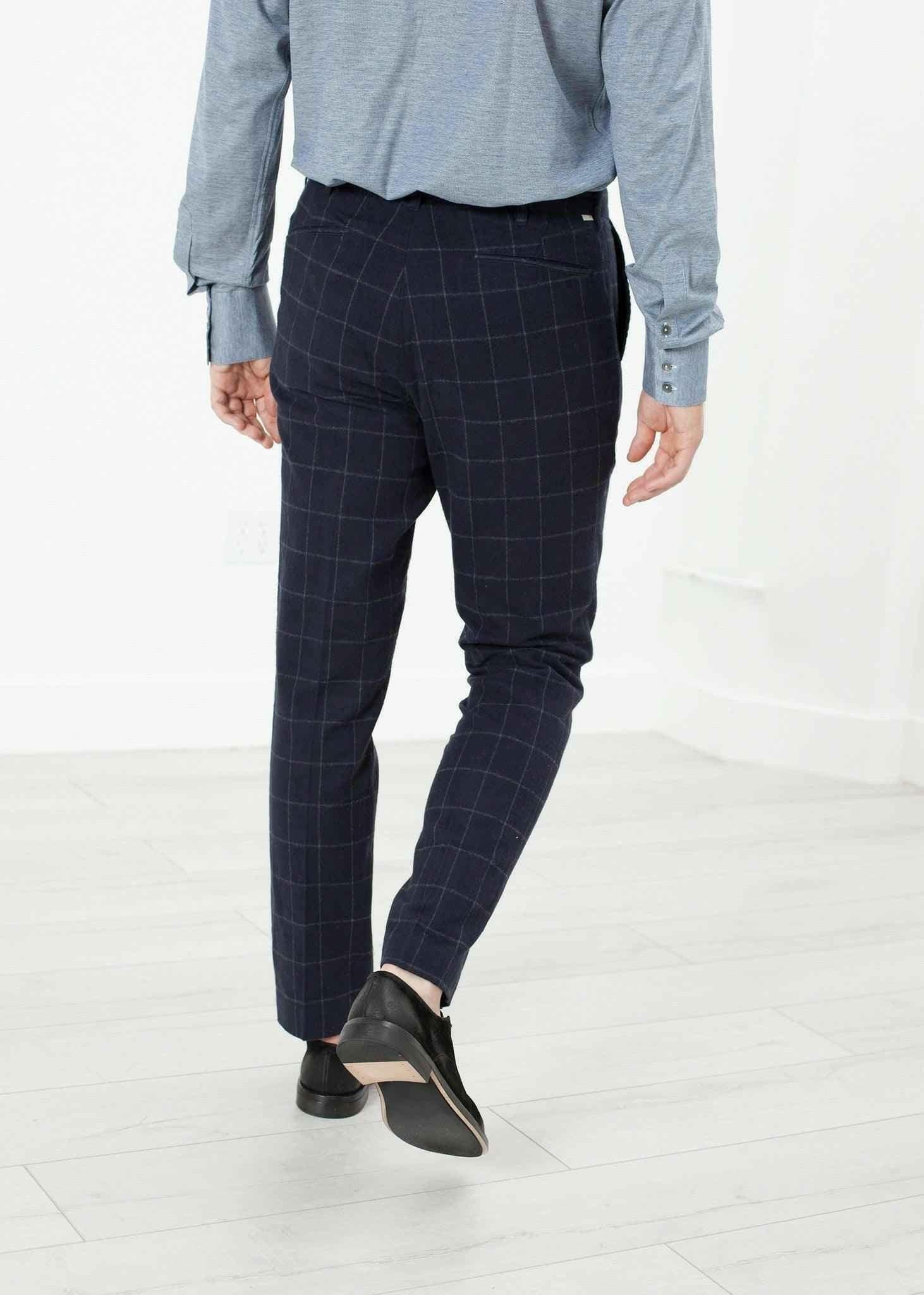 Egon Pant in Check.