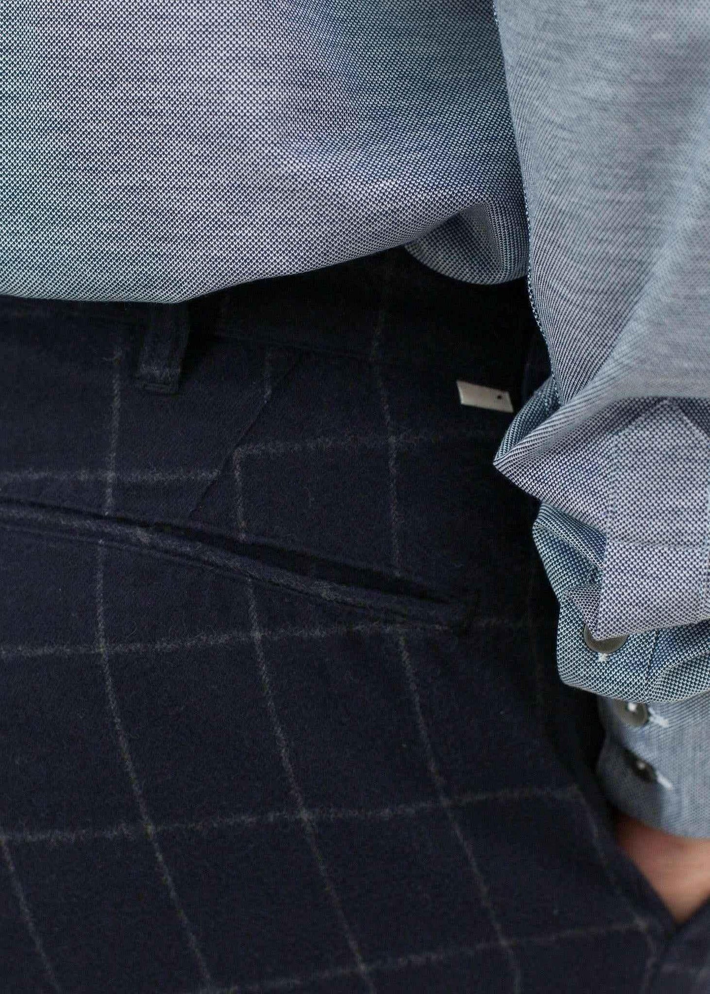 Egon Pant in Check.