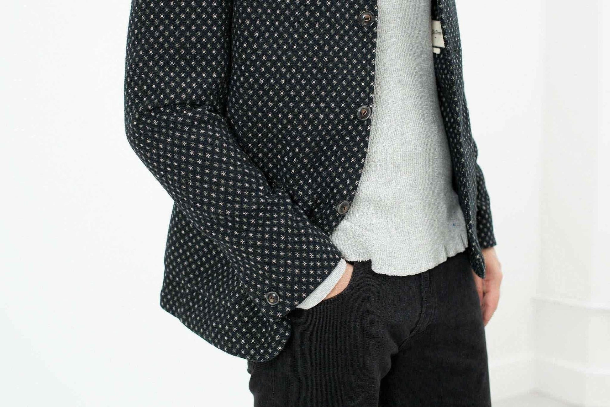 Serra Blazer in Forest.