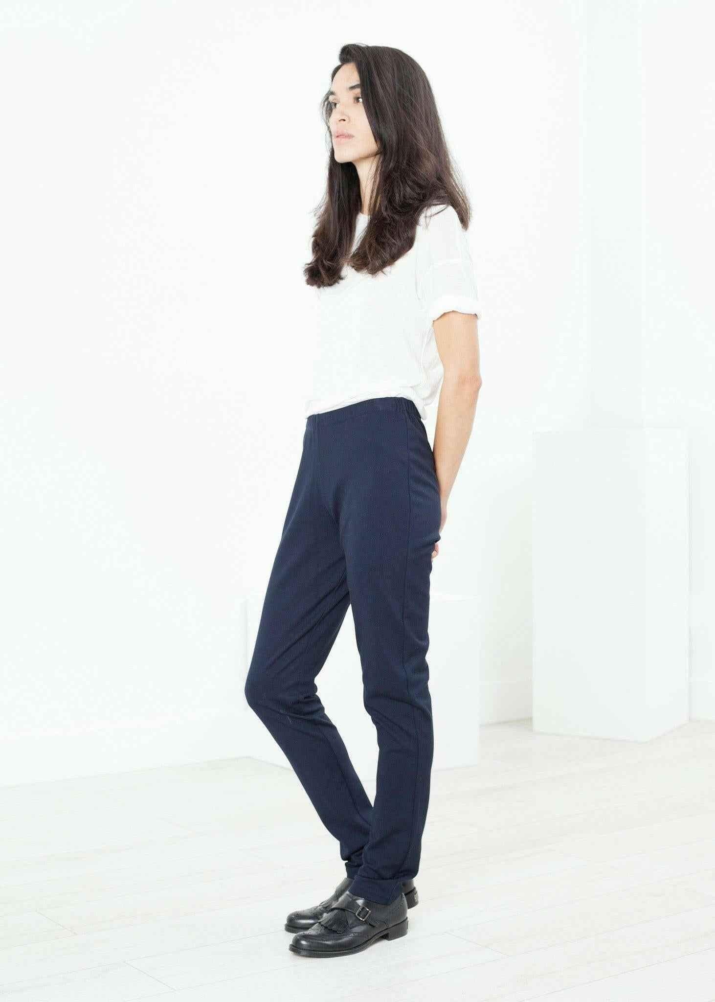 Easy Slim Pant in Navy.