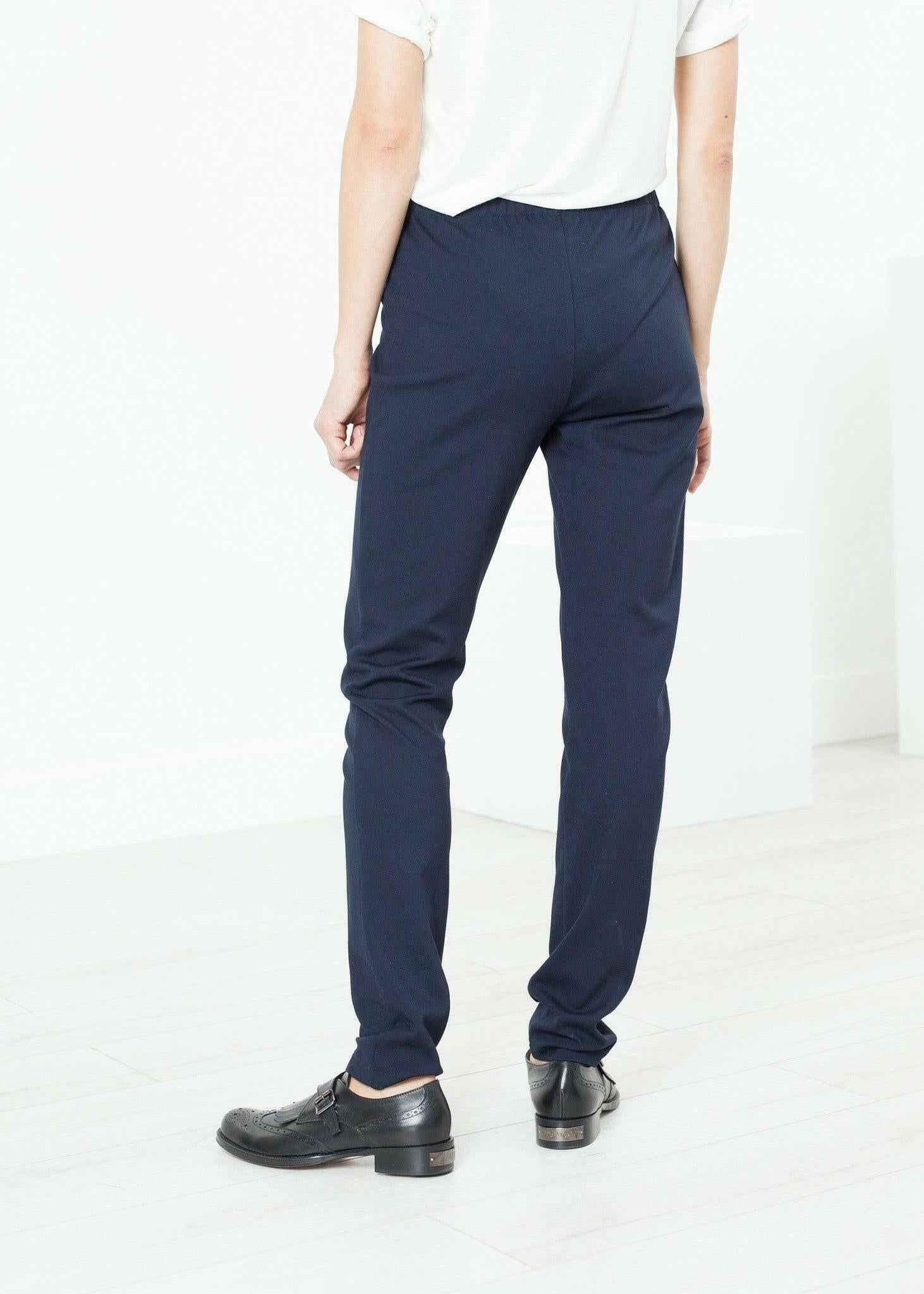 Easy Slim Pant in Navy.