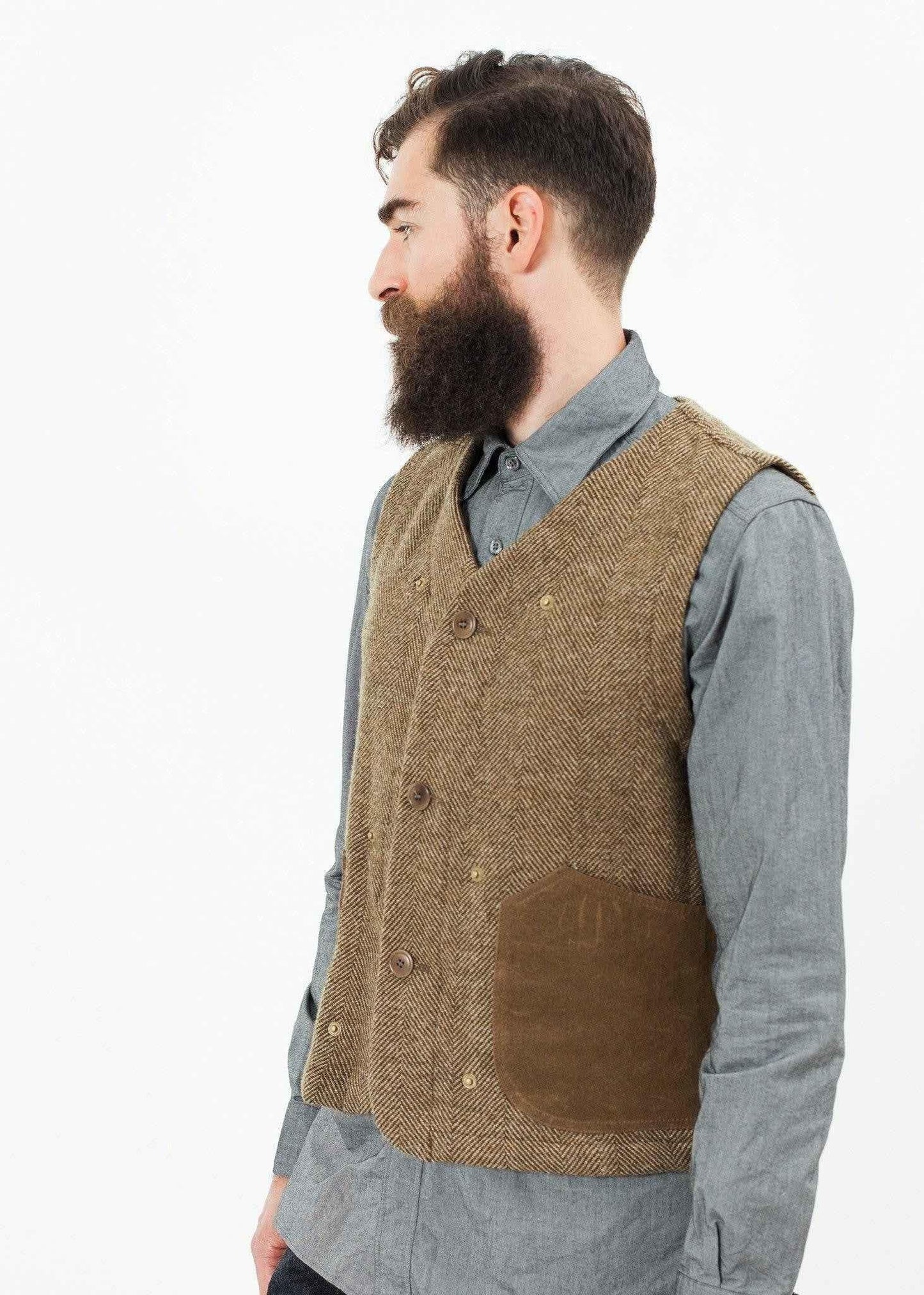 Work Vest in Tan.