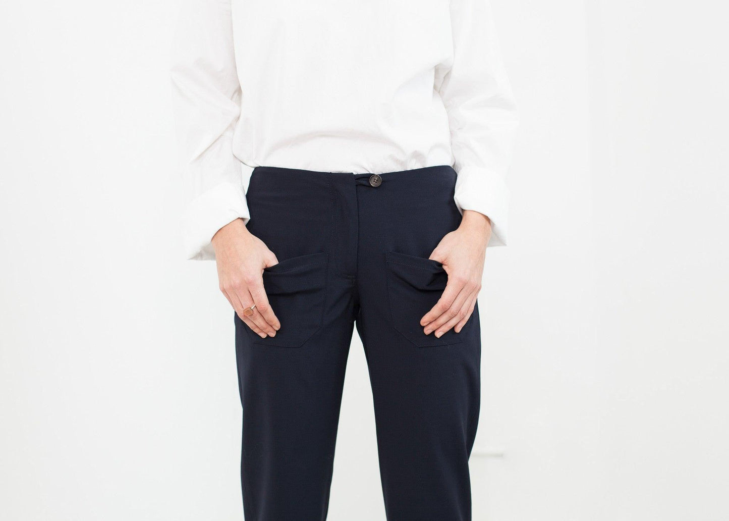 Patch Pocket Pant in Navy.