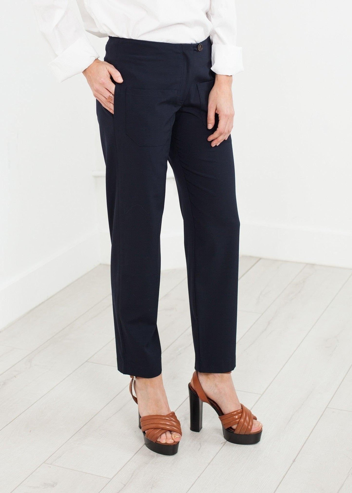 Patch Pocket Pant in Navy.