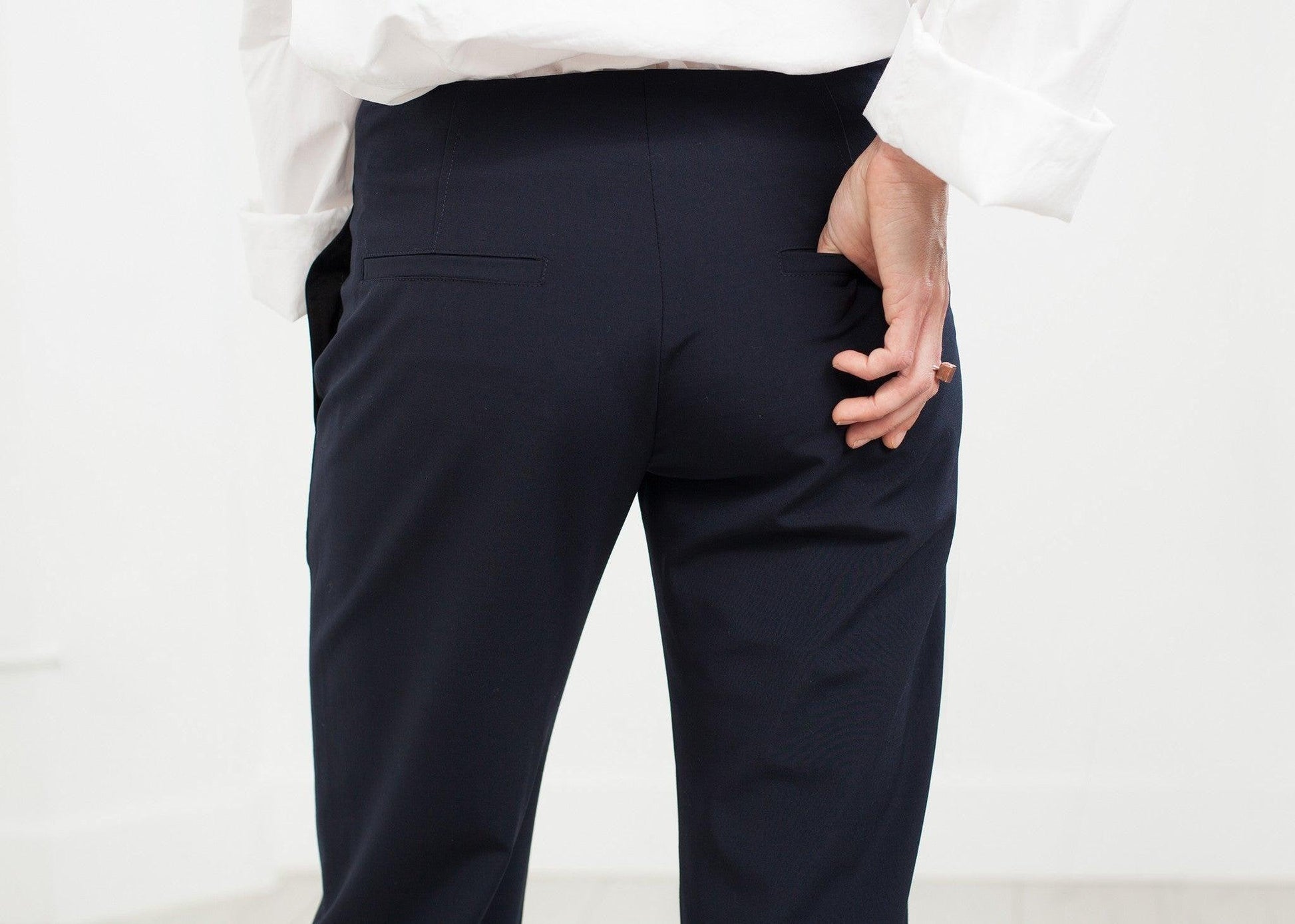 Patch Pocket Pant in Navy.