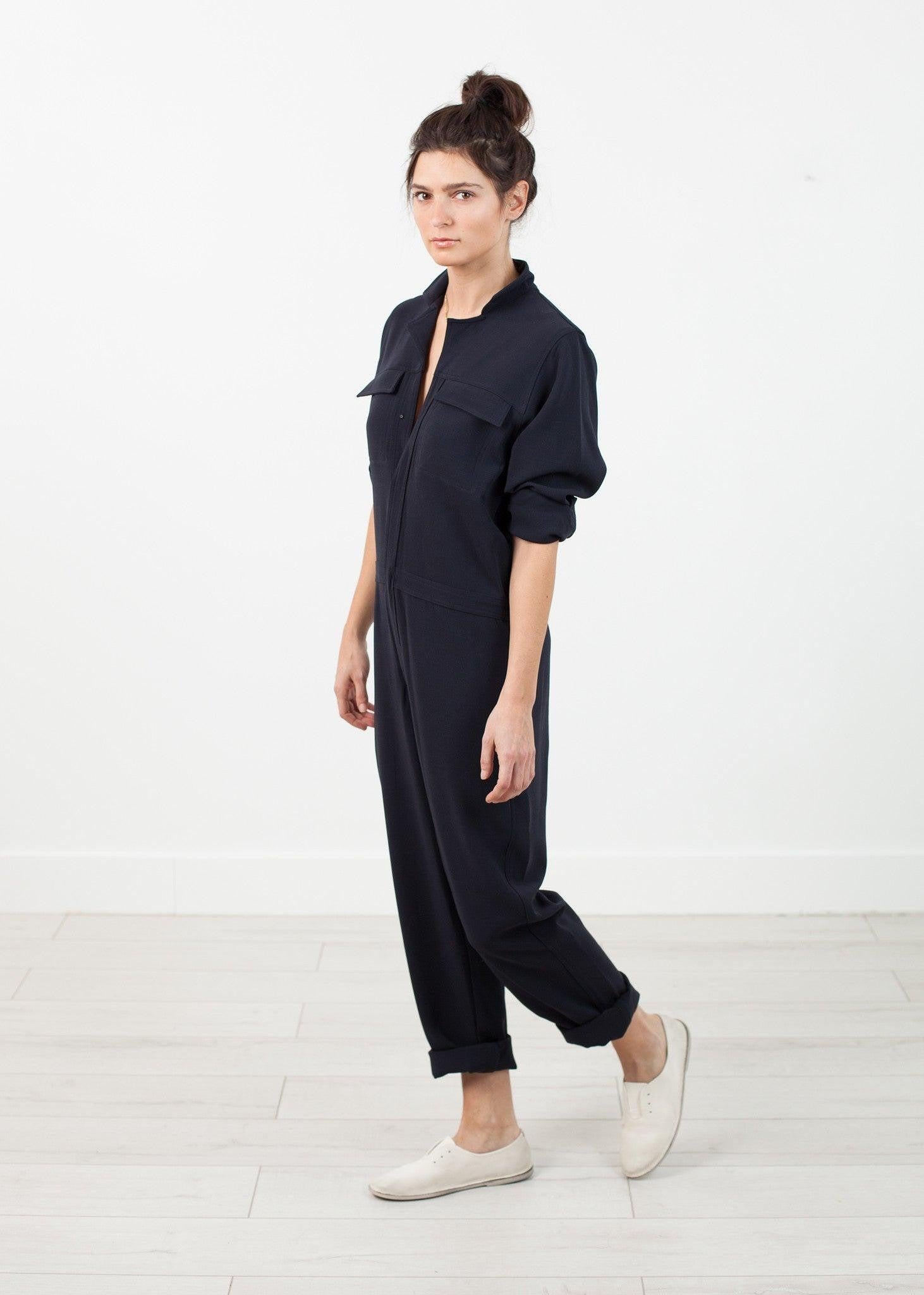 Worker Jumpsuit in Navy.