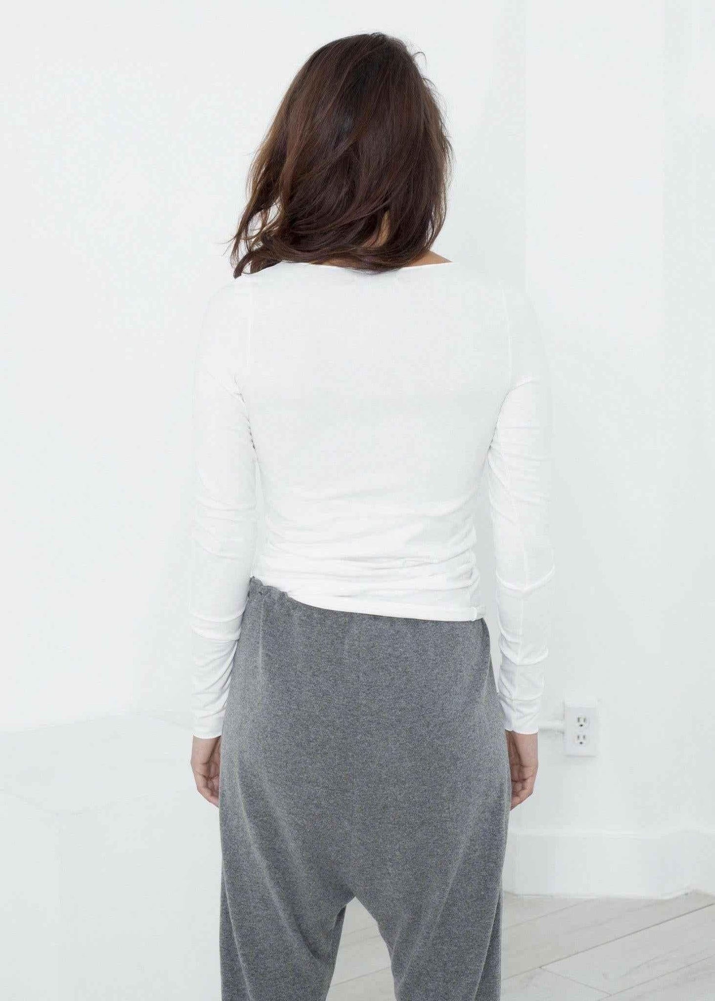 Stretch Tee in Milk.