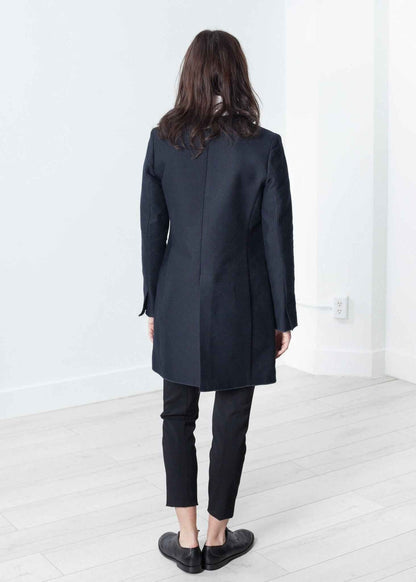 Tessuto Jacket in Navy.