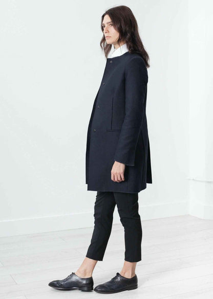 Tessuto Jacket in Navy.