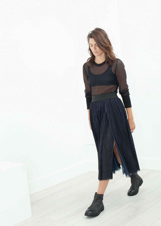 Net Panel Skirt.