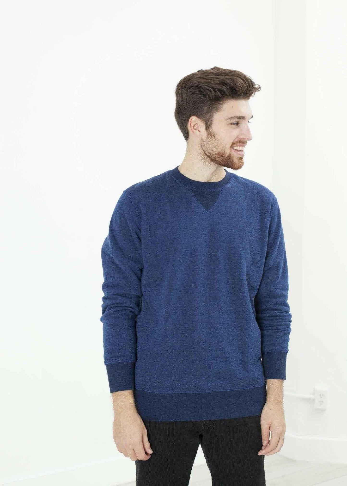 Jeth Sweatshirt in Blue/Royal.