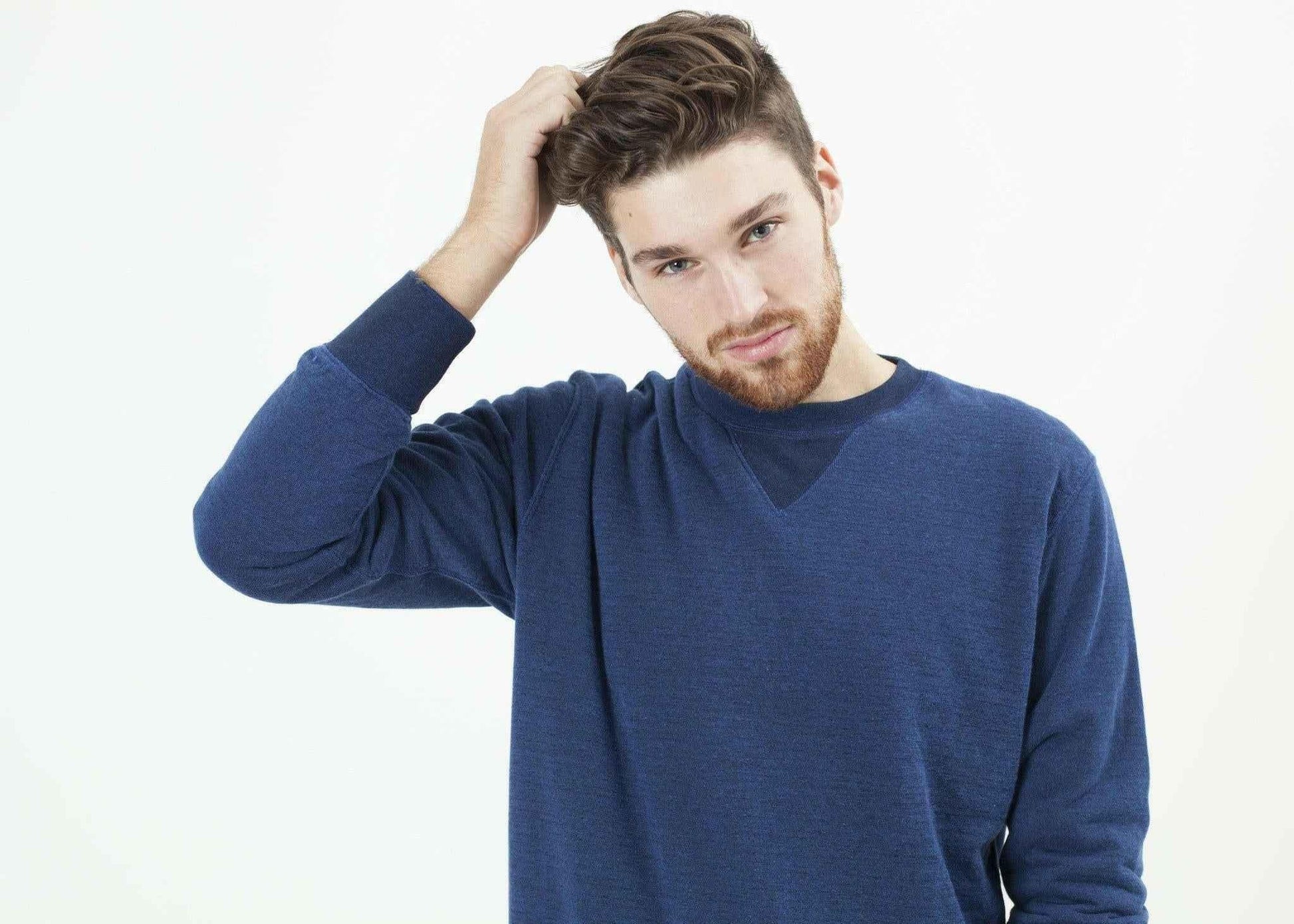 Jeth Sweatshirt in Blue/Royal.