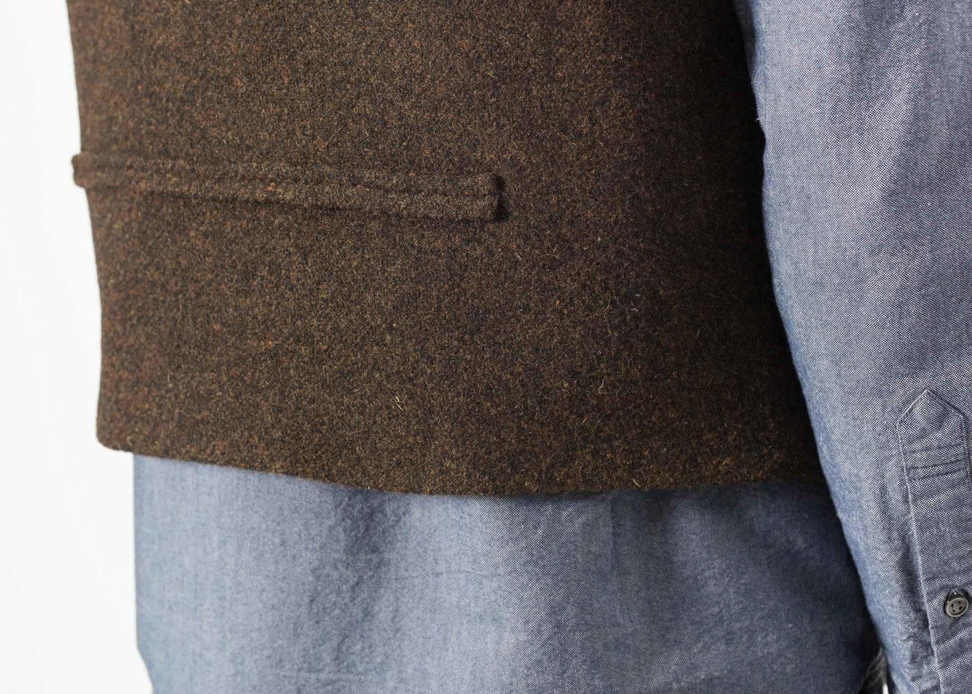 Kobe Vest in Brown.