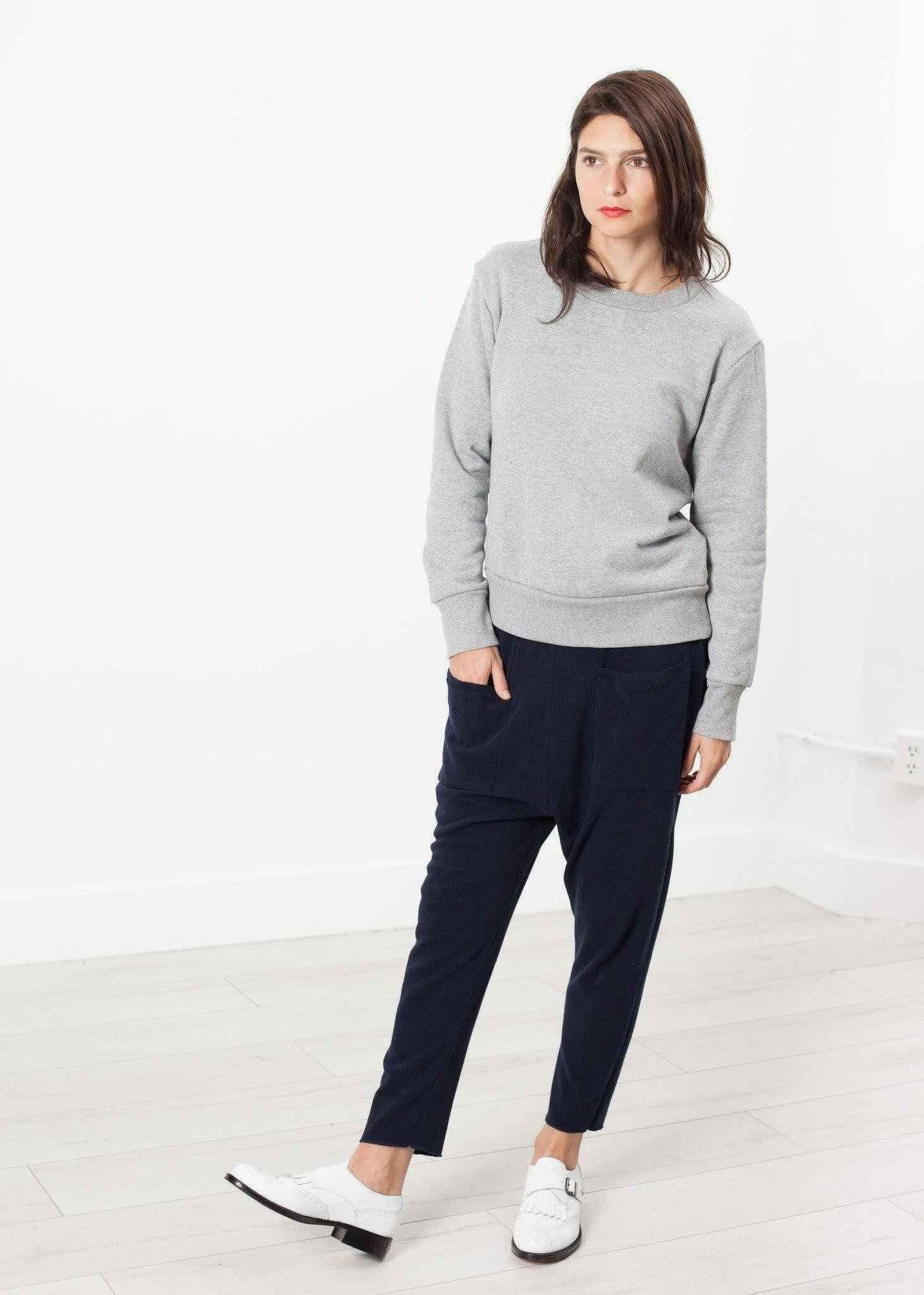 Loopwheeler Sweatshirt in Grey.
