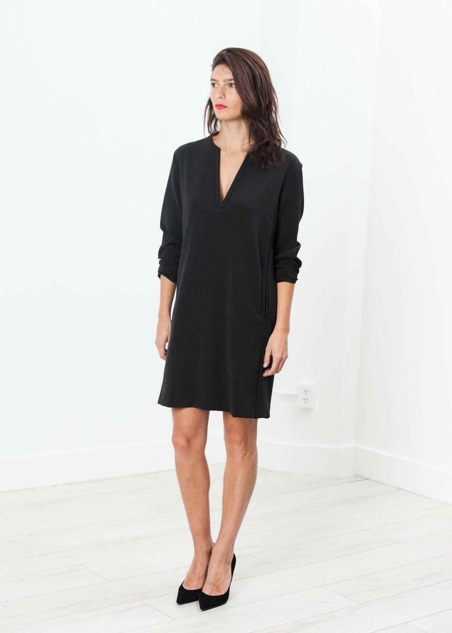 A-Line Pocket Shift in Black.
