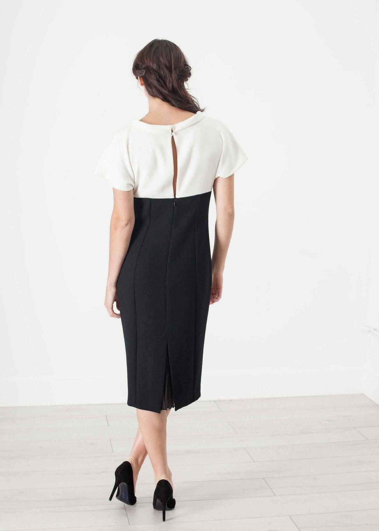 Pearl Fastened Dress in Cream/Black.