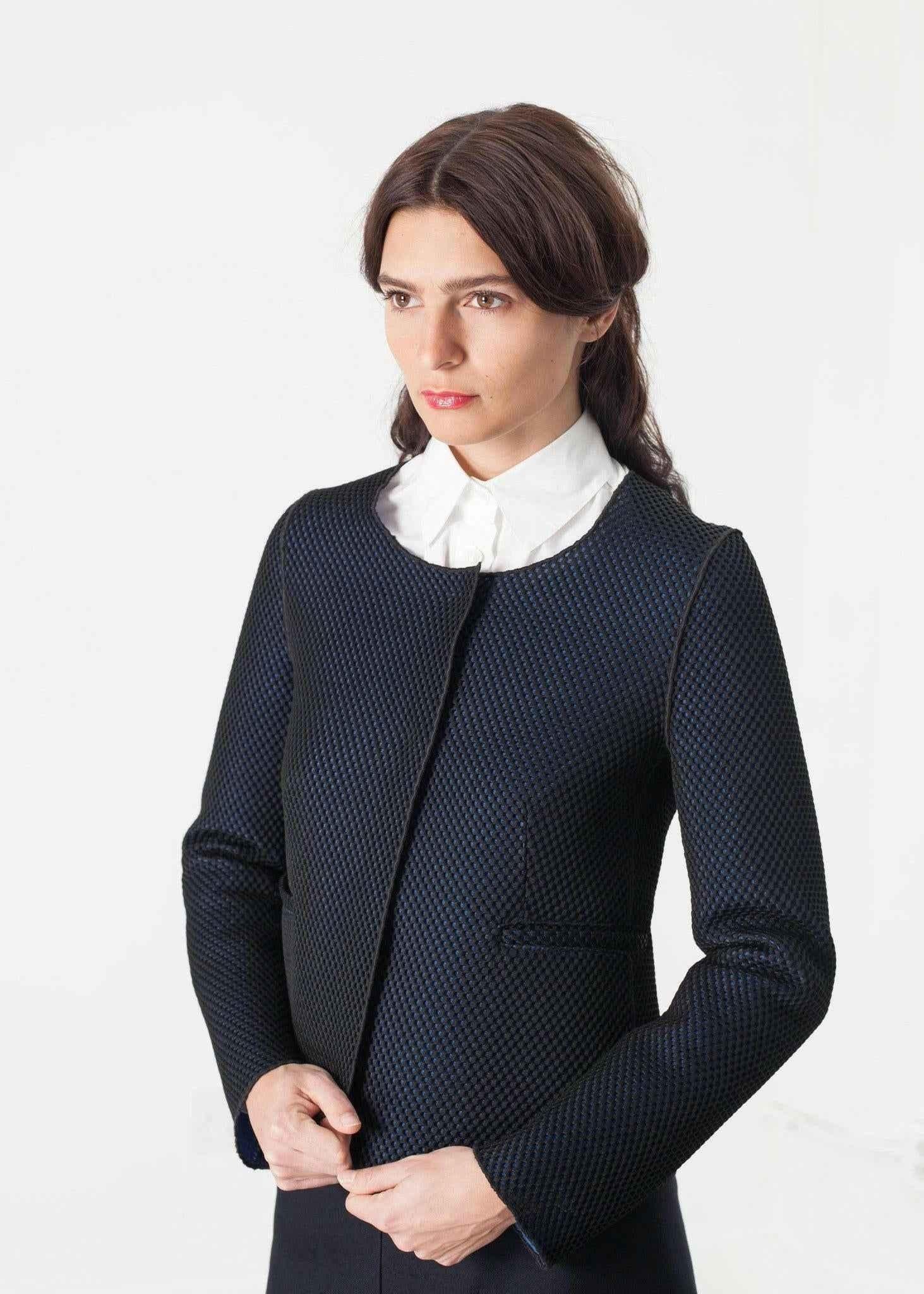 Weave Jacket in Black/Blue.