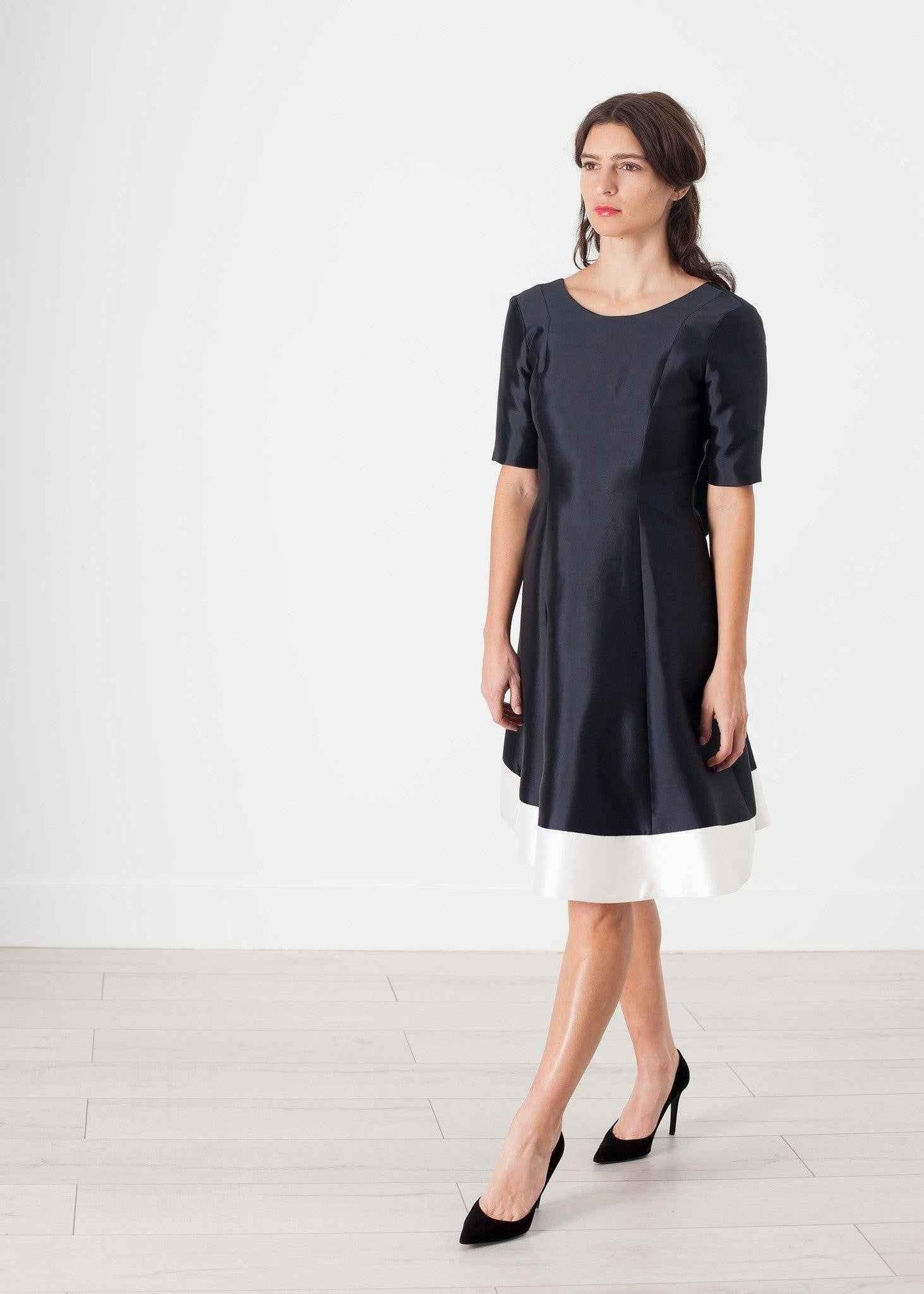 Tie Dress in Navy.