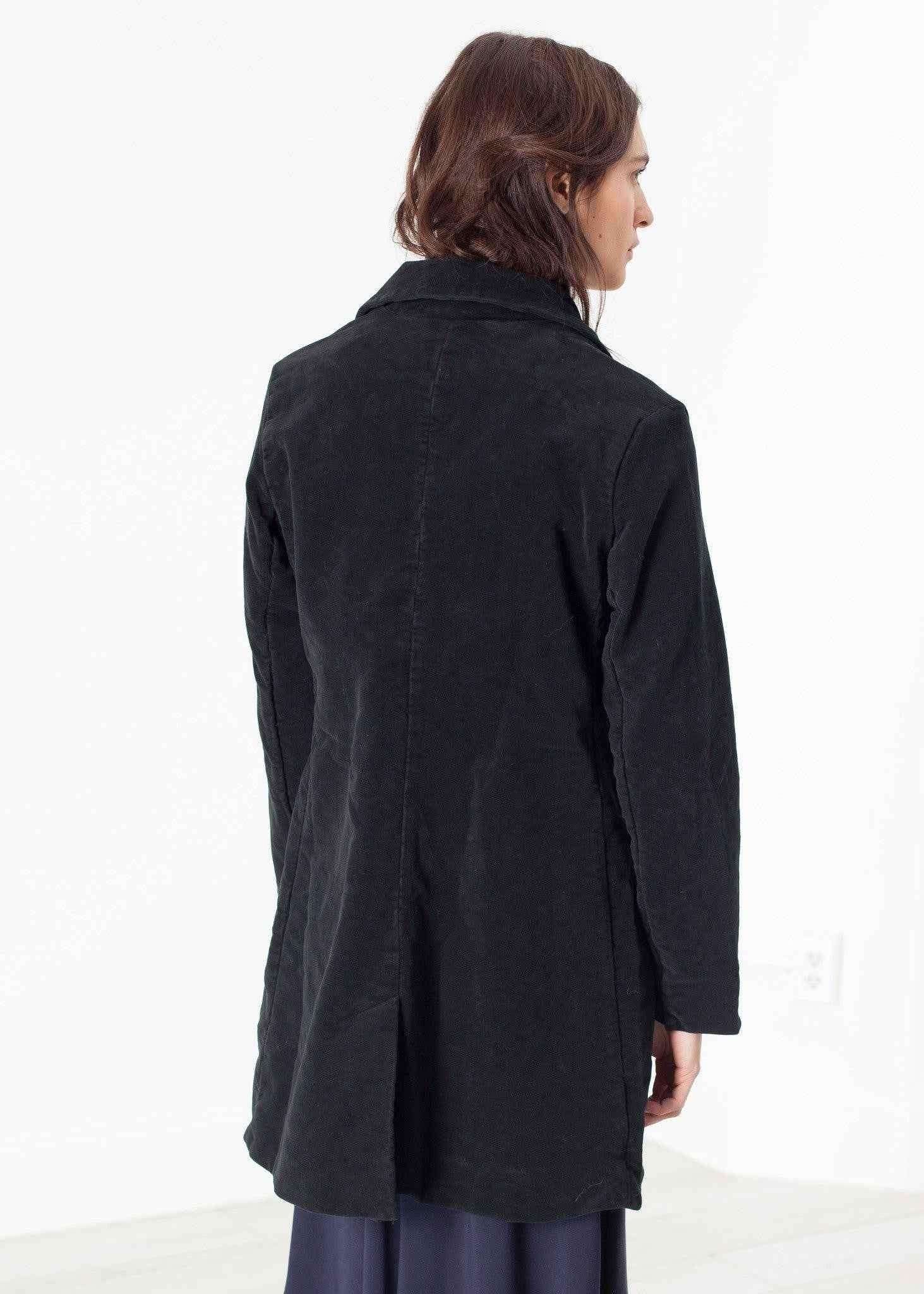 Griffon Coat in Black.