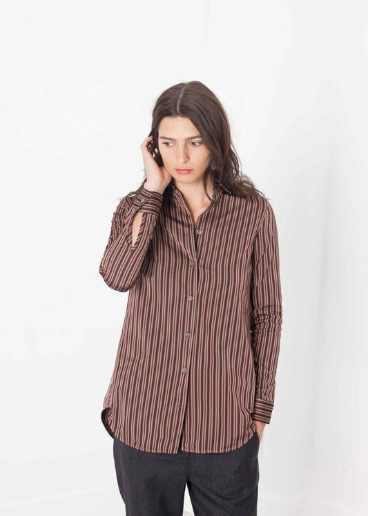 Sheen Button-Up in Red/Tan.